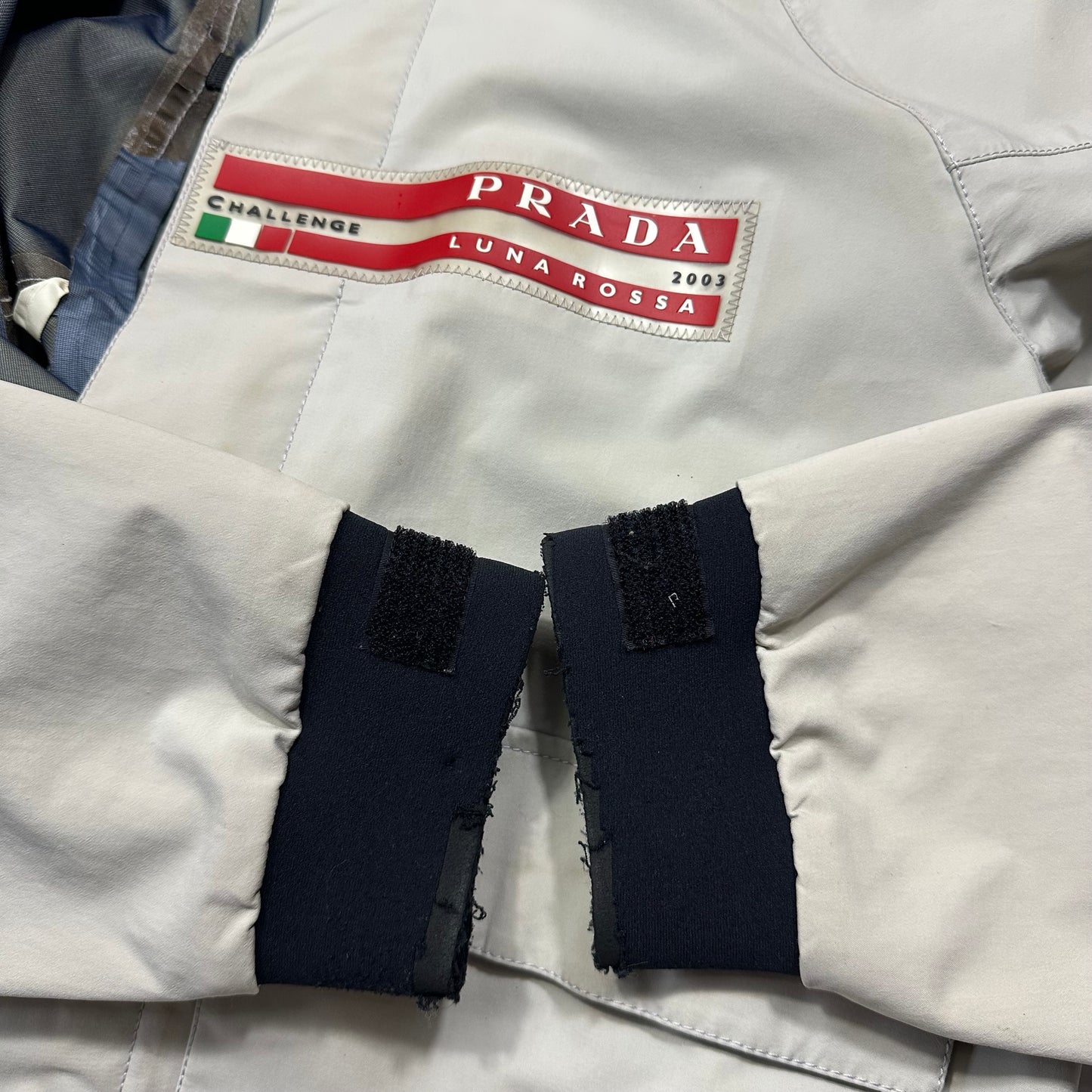 Prada Luna Rossa 2003 Goretex Sailing Jacket - L
