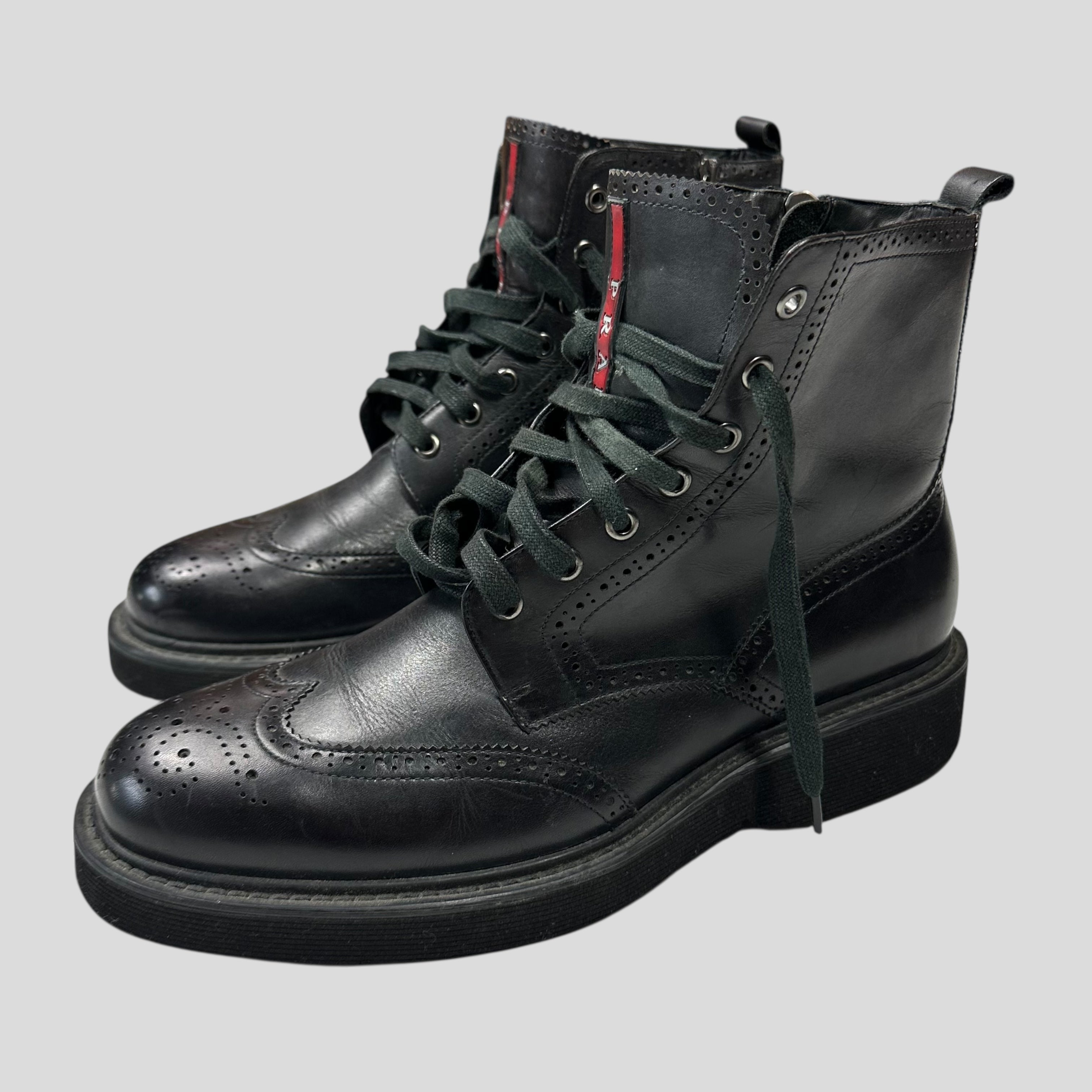 Prada Brogue Detailed Leather Combat Boots - UK7.5/8 – Warmwaves