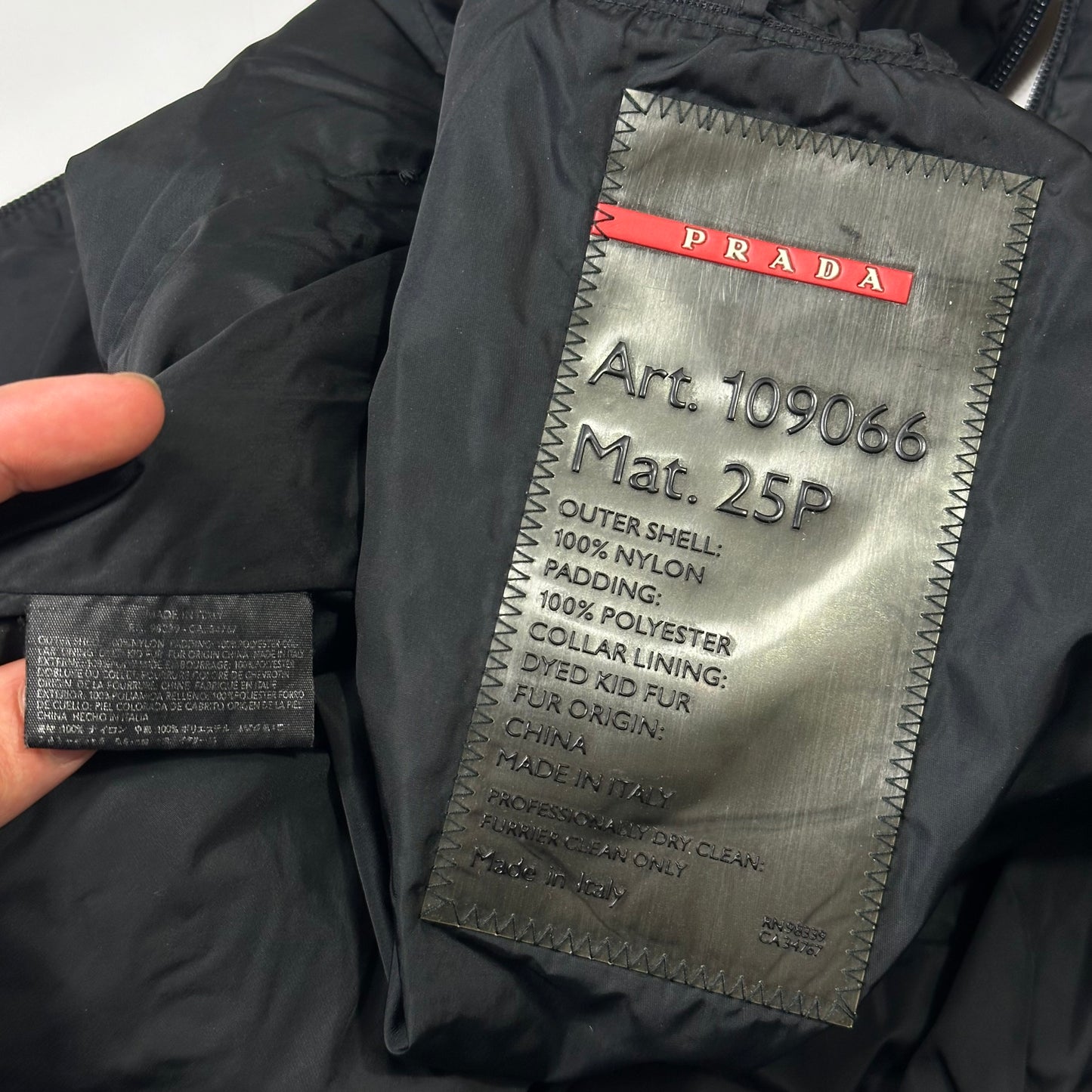 Prada Sport AW00 Technical Nylon Padded Stash Vest - IT40