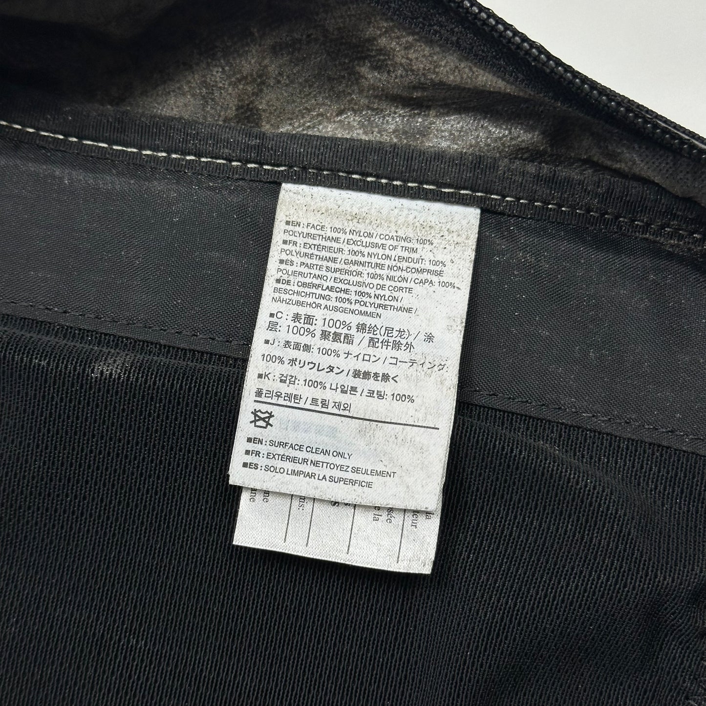 Arc’teryx 2011 Arro 22 Waterproof Backpack - 24k Gold