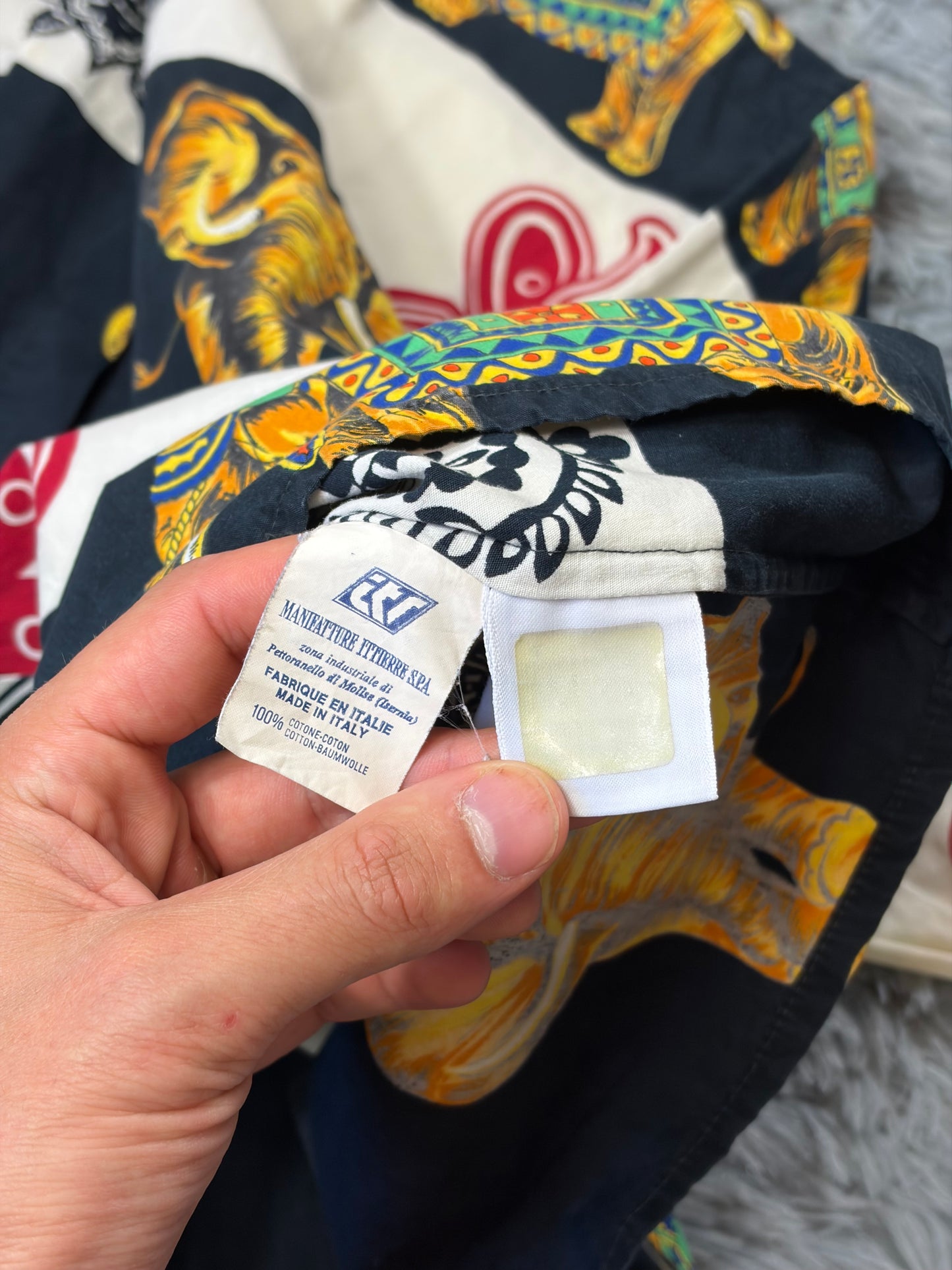 Versace VJC 90’s Regal Striped Elephant Shirt - S/M