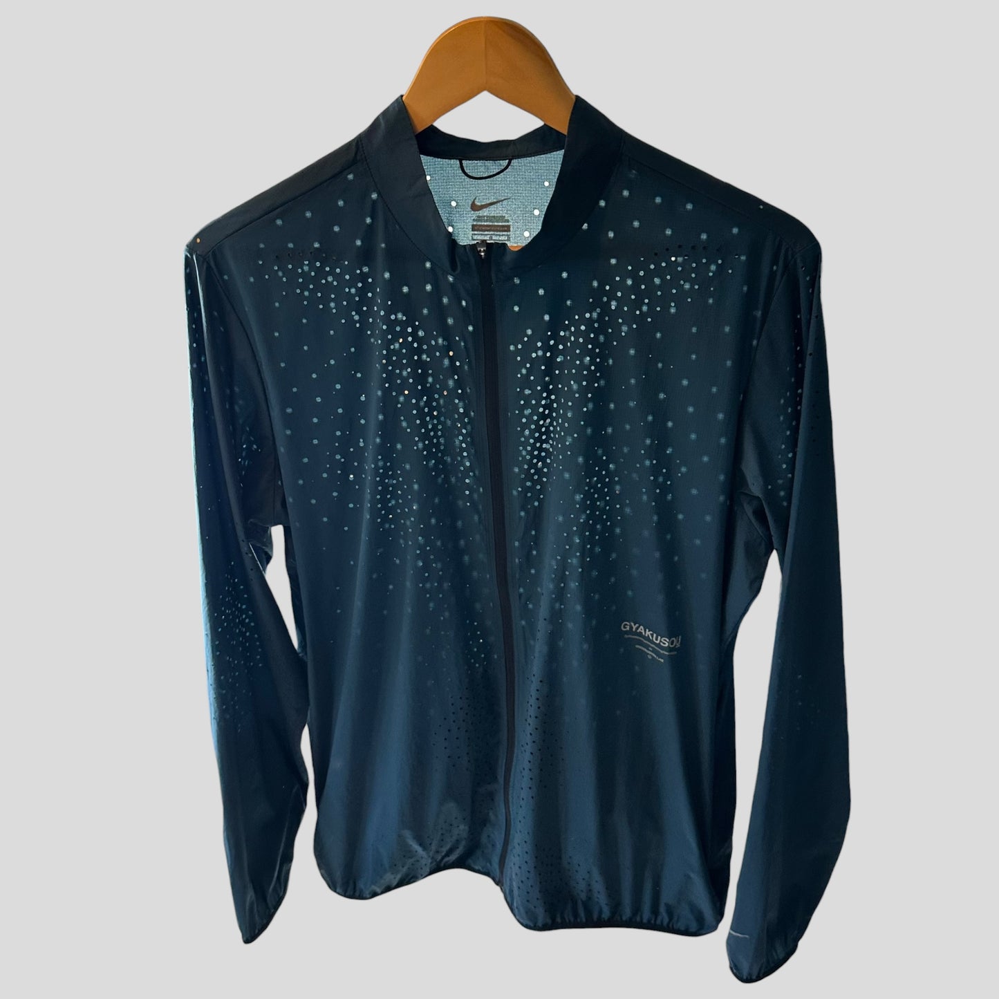 Nike x Undercover Gyakusou SS16 Laser Cut Ventilated Jacket - M/L