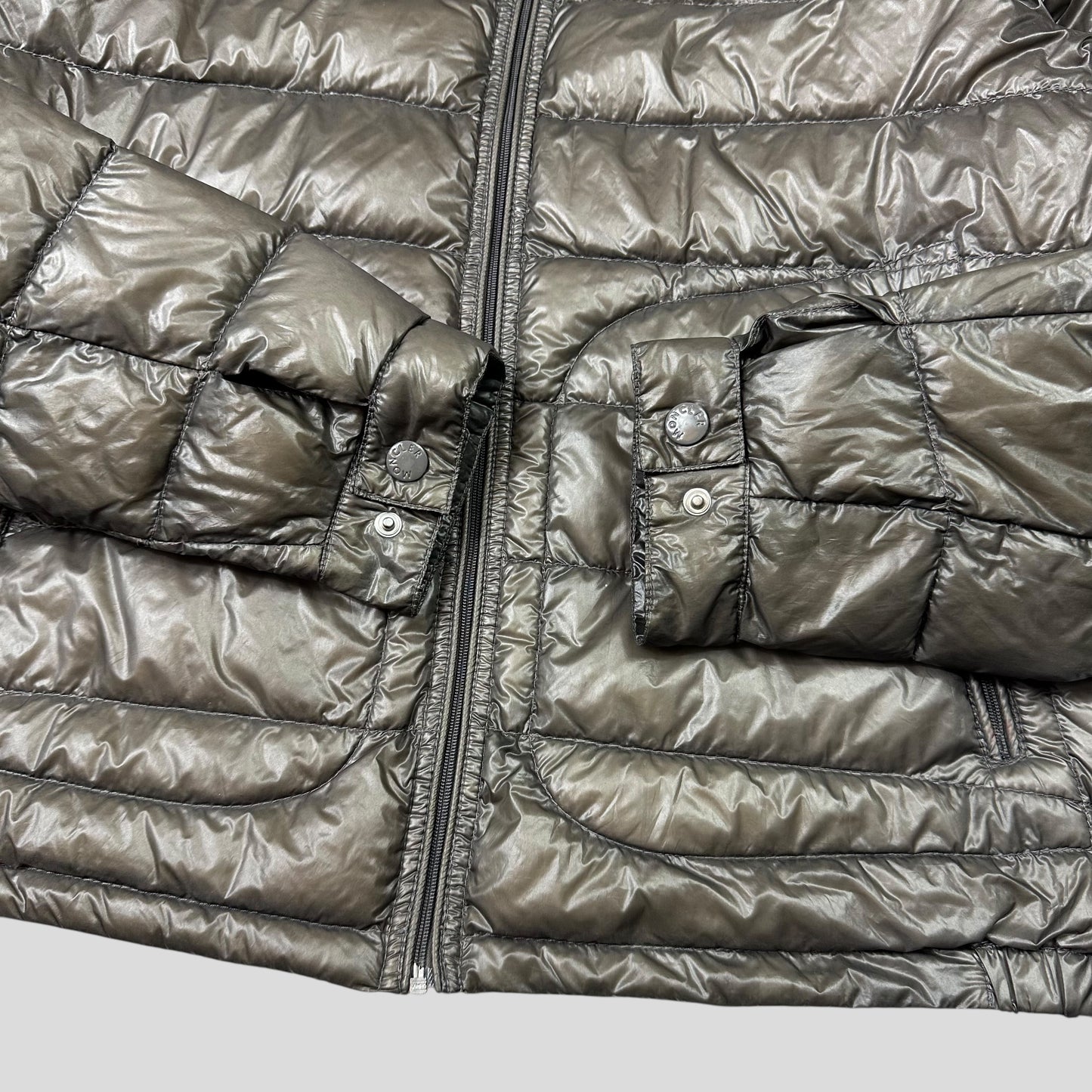 Moncler Acorus Short Down Puffer Jacket - 2 (M)