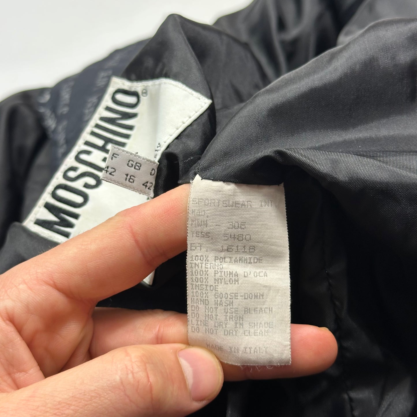 Moschino Jeans 90’s Typewriter Goose Down Puffer Jacket - XL