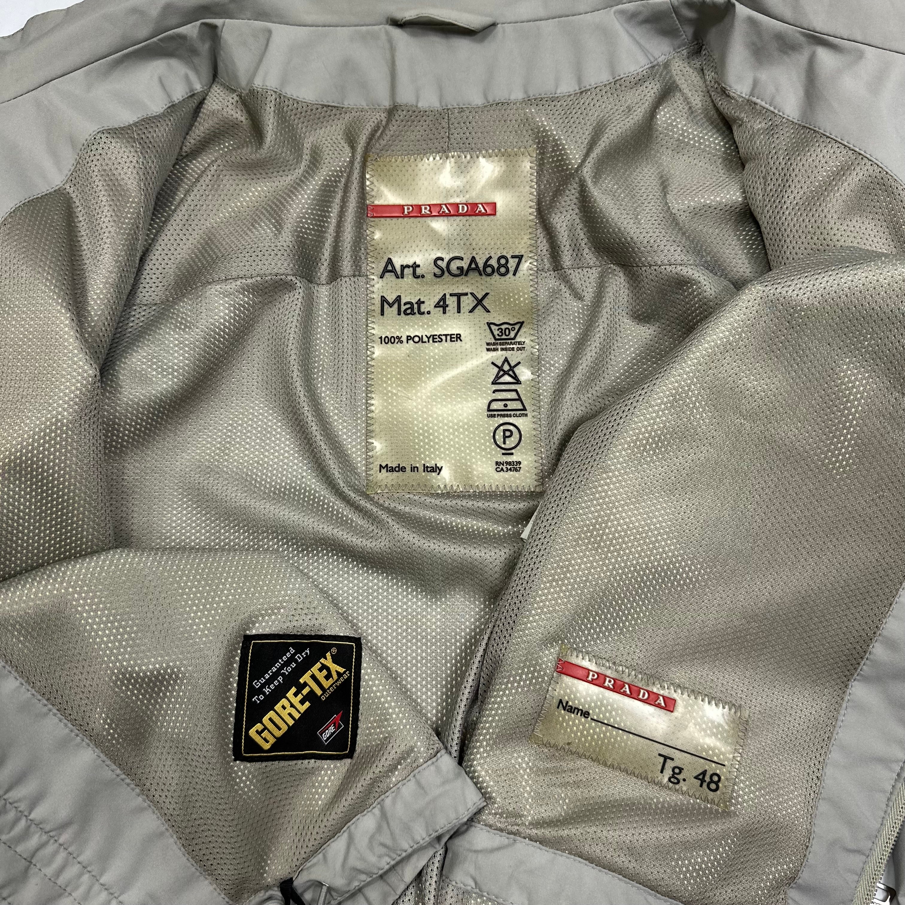 Prada Sport 00's Goretex Piped Harrington Jacket - IT48 – Warmwaves
