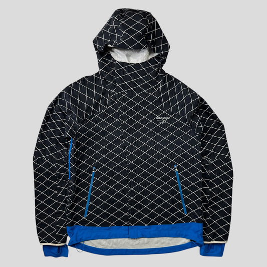 Nike Gyakusou 2015 x Undercover 3m Diamond Asymmetrical Taped Seam Jacket - XL (L)