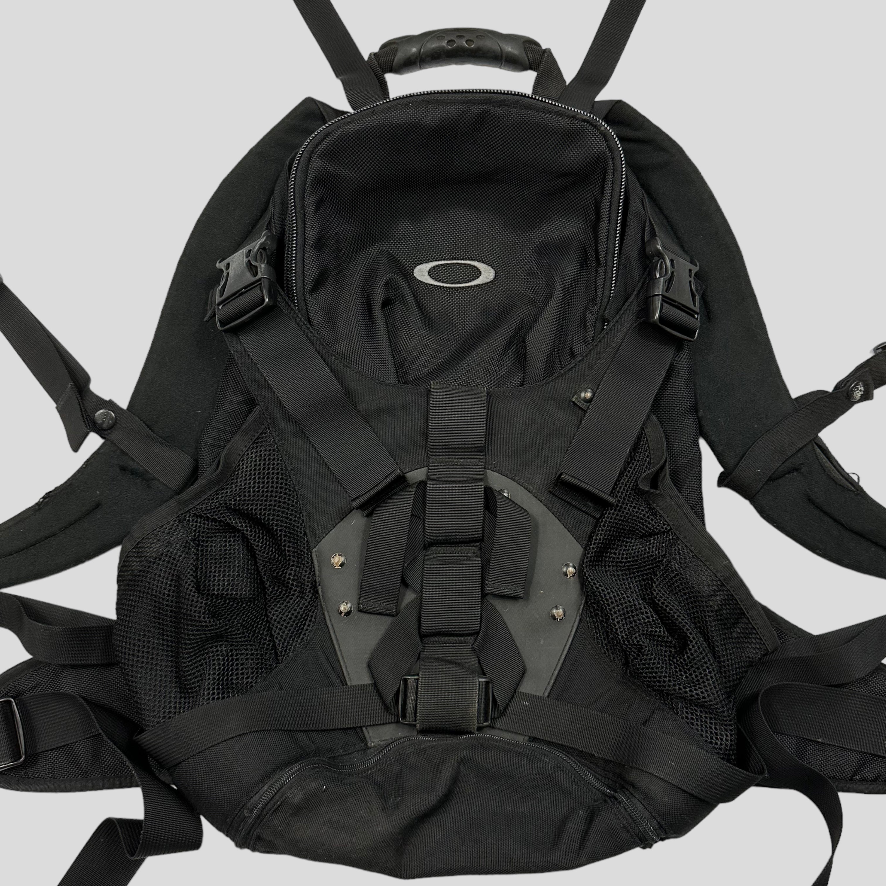 Oakley 00's Icon Static Backpack – Warmwaves