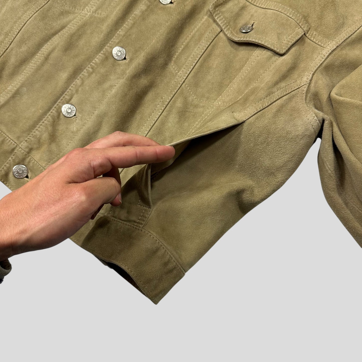 Gucci by Tom Ford 00’s Suede Leather Belted Boxy Trucker Jacket - IT52