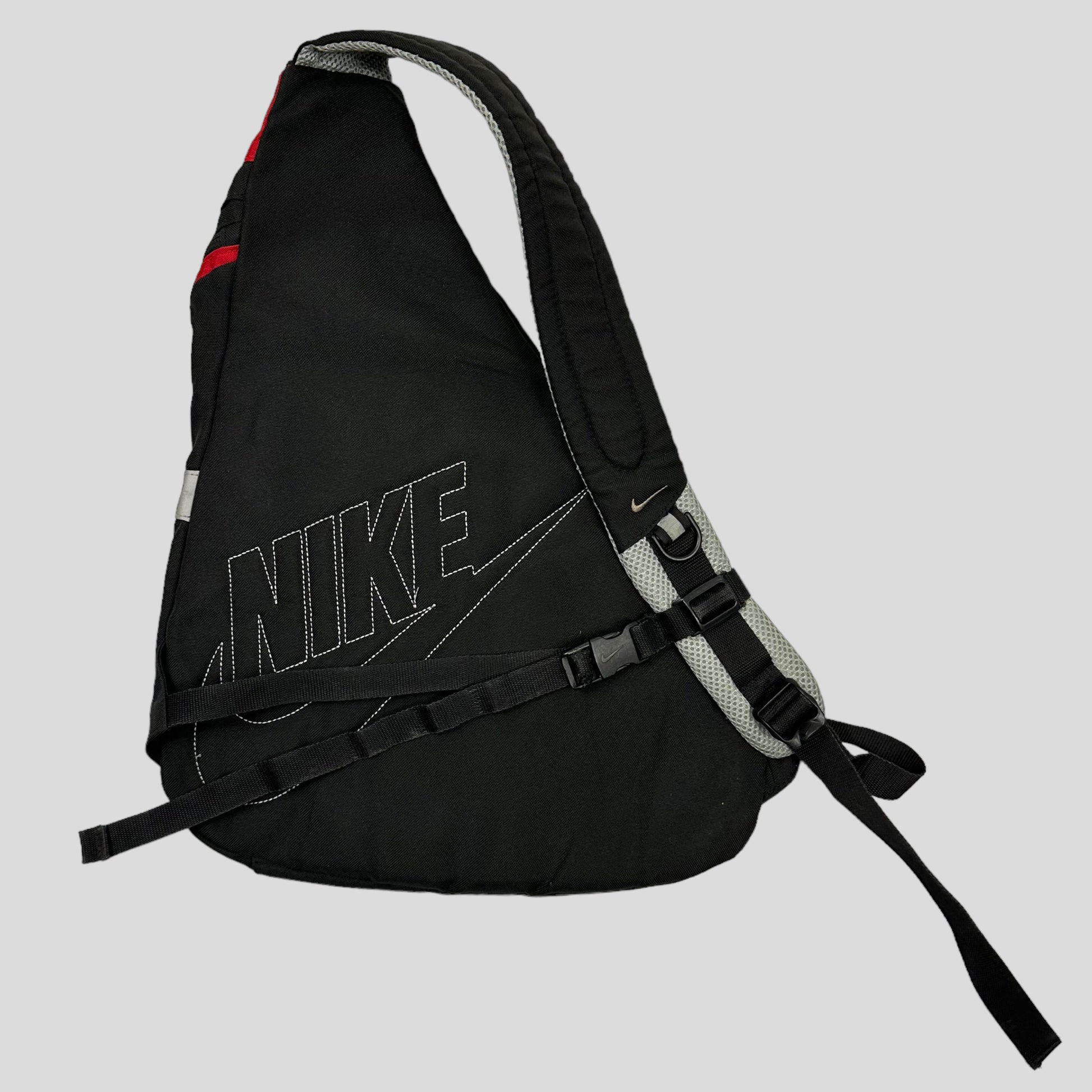 3m backpack nike Varsity Elite Spacious 30L Capacity Holds books 3m backpack nike Nike Repel
