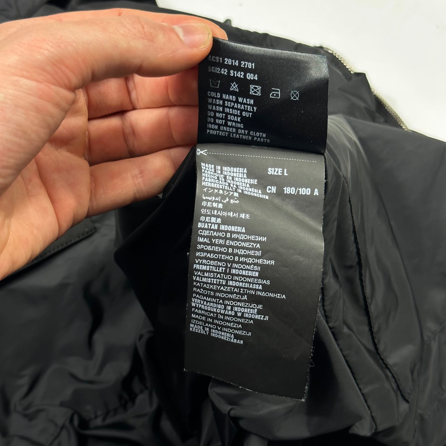 Prada Milano 2014 Nero Black Nylon Windbreaker - L