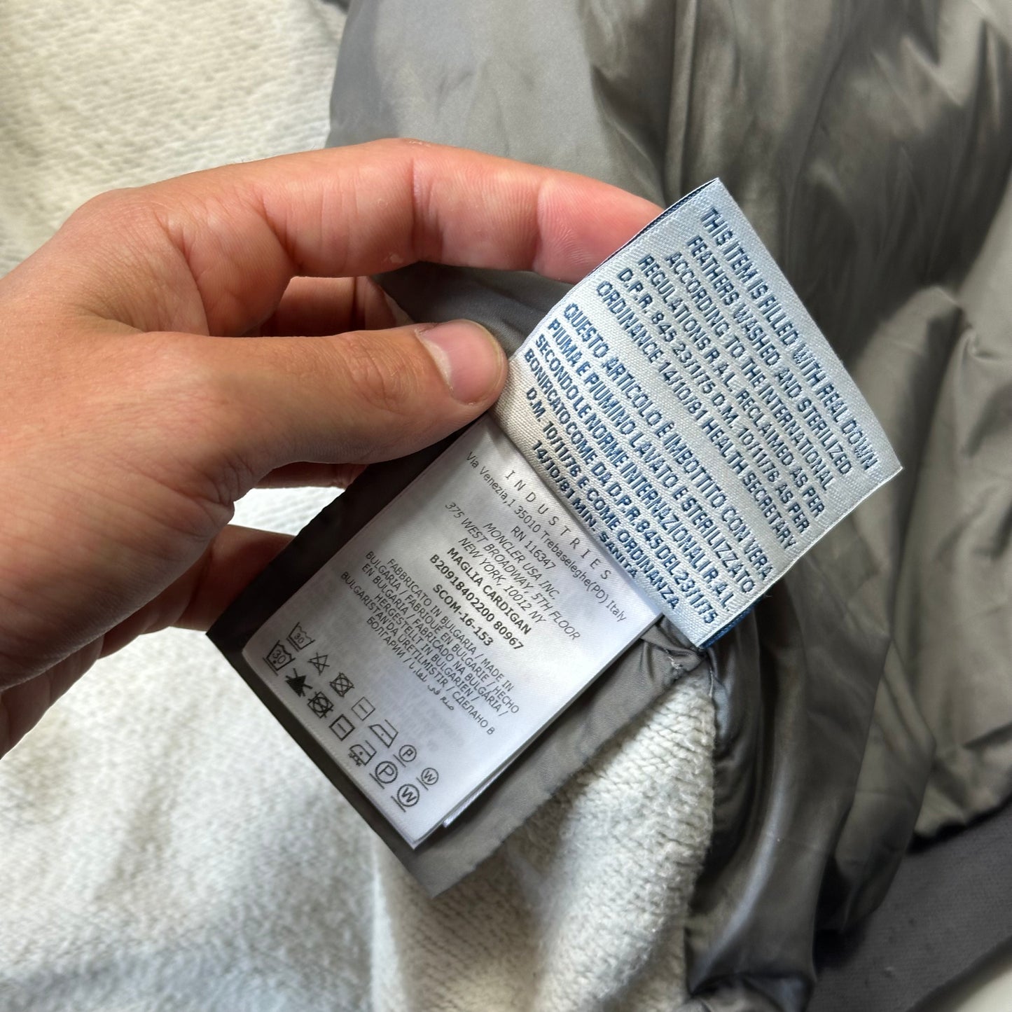 Moncler Maglia Puffer Cardigan Jacket - L (M)