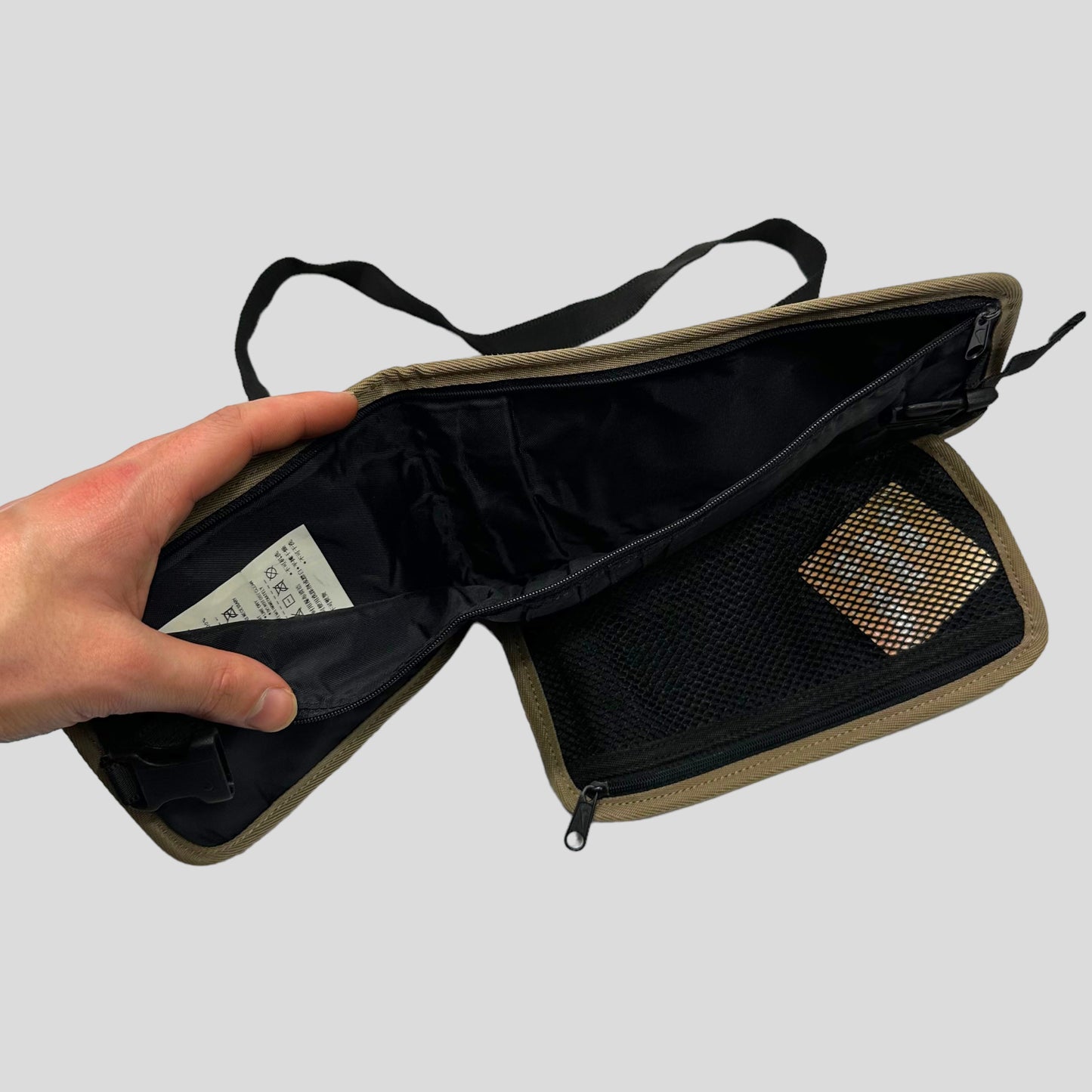 Nike 2005 Crossbody Tri-fold Wallet Bag