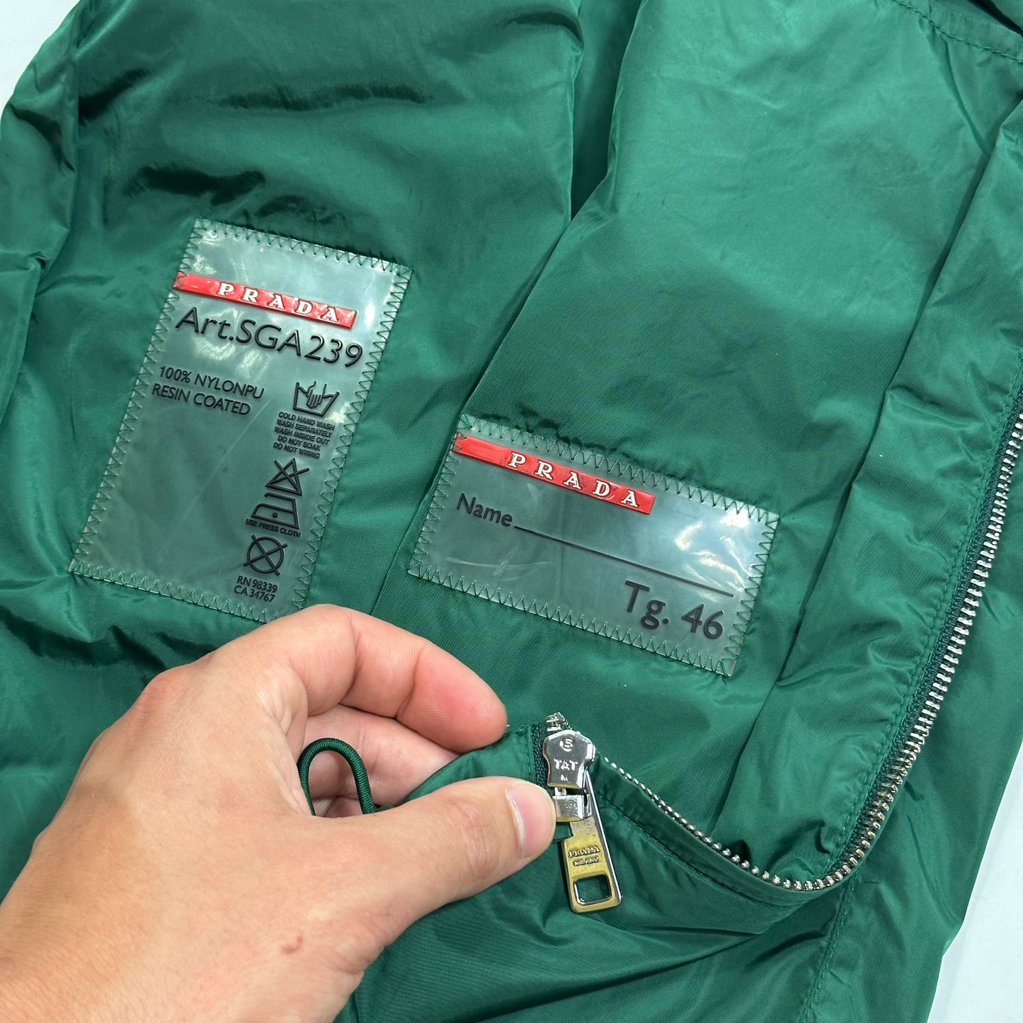 Prada Milano 2013 Emerald Green Nylon Windbreaker Gilet - IT46