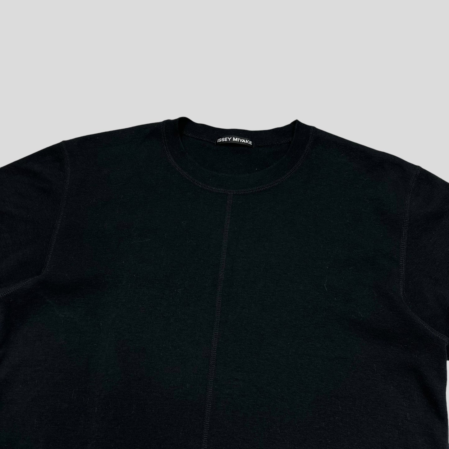 Issey Miyake 1995 Overlock Centre Hem Boxy T-shirt - M