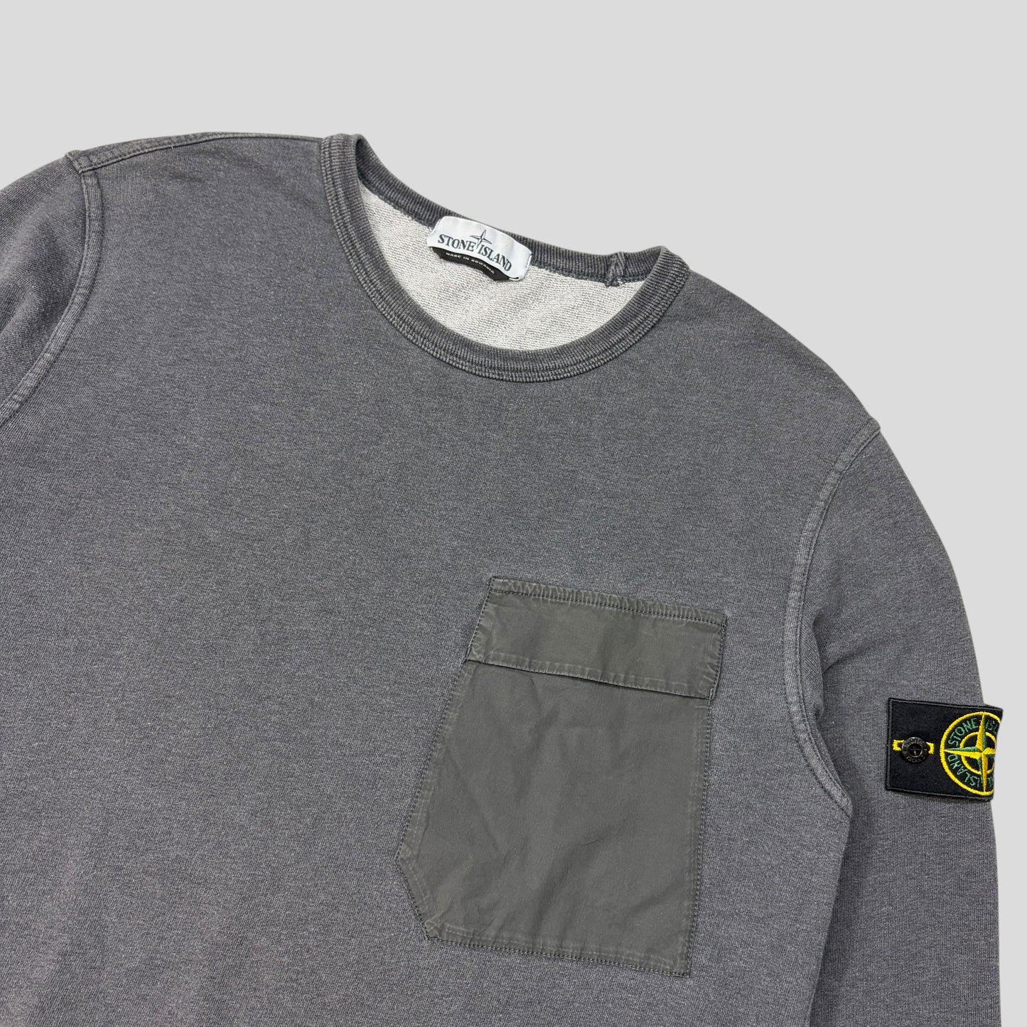 Stone Island 2018 Cargo Pocket Grey Sweatshirt - L