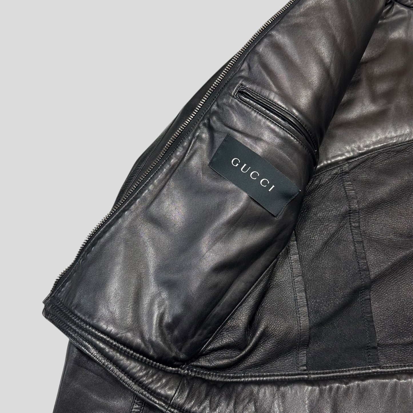 Gucci by Tom Ford AW00 Runway Spiral Leather Padded Moto Jacket - IT50