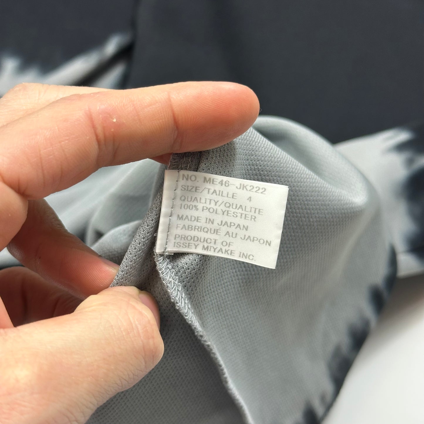 Issey Miyake MEN 2004 Flame Gradient Polyester T-shirt - 4 (L)