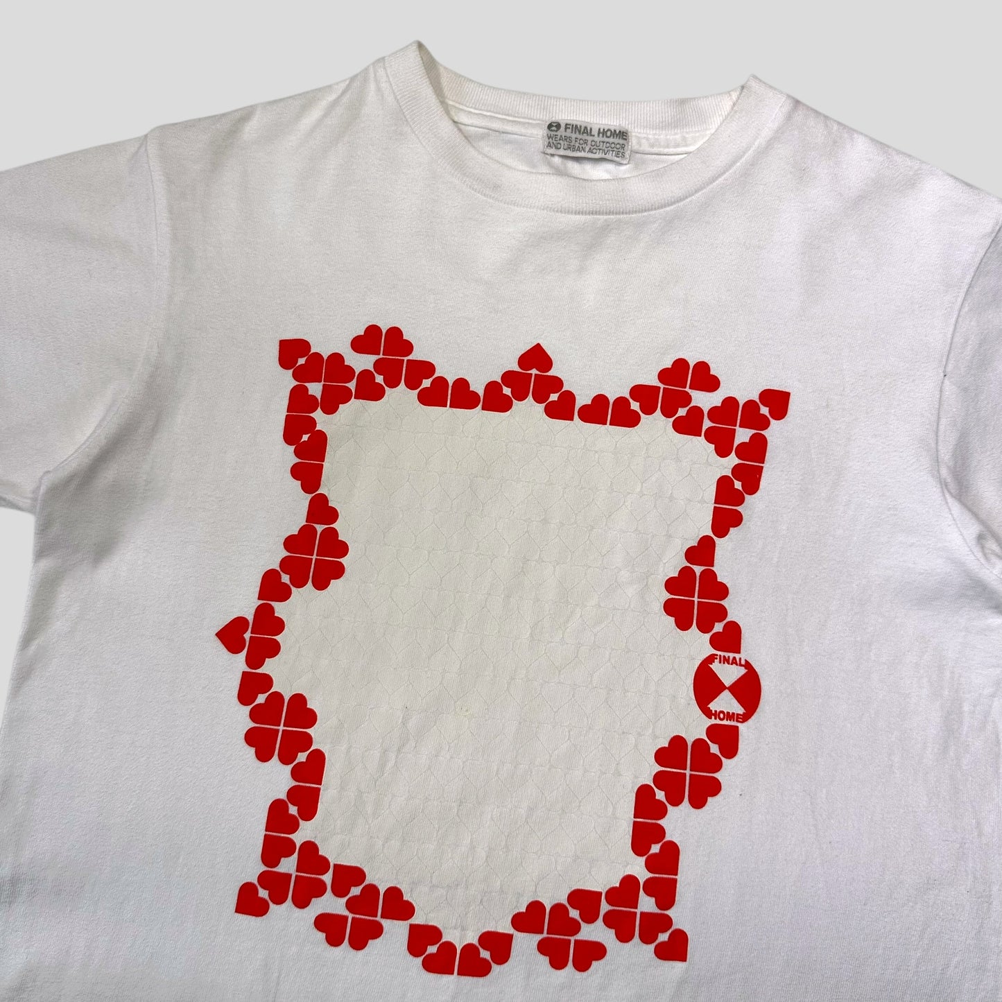Final Home 2002 Love Heart Graphic Boxy T-shirt - S