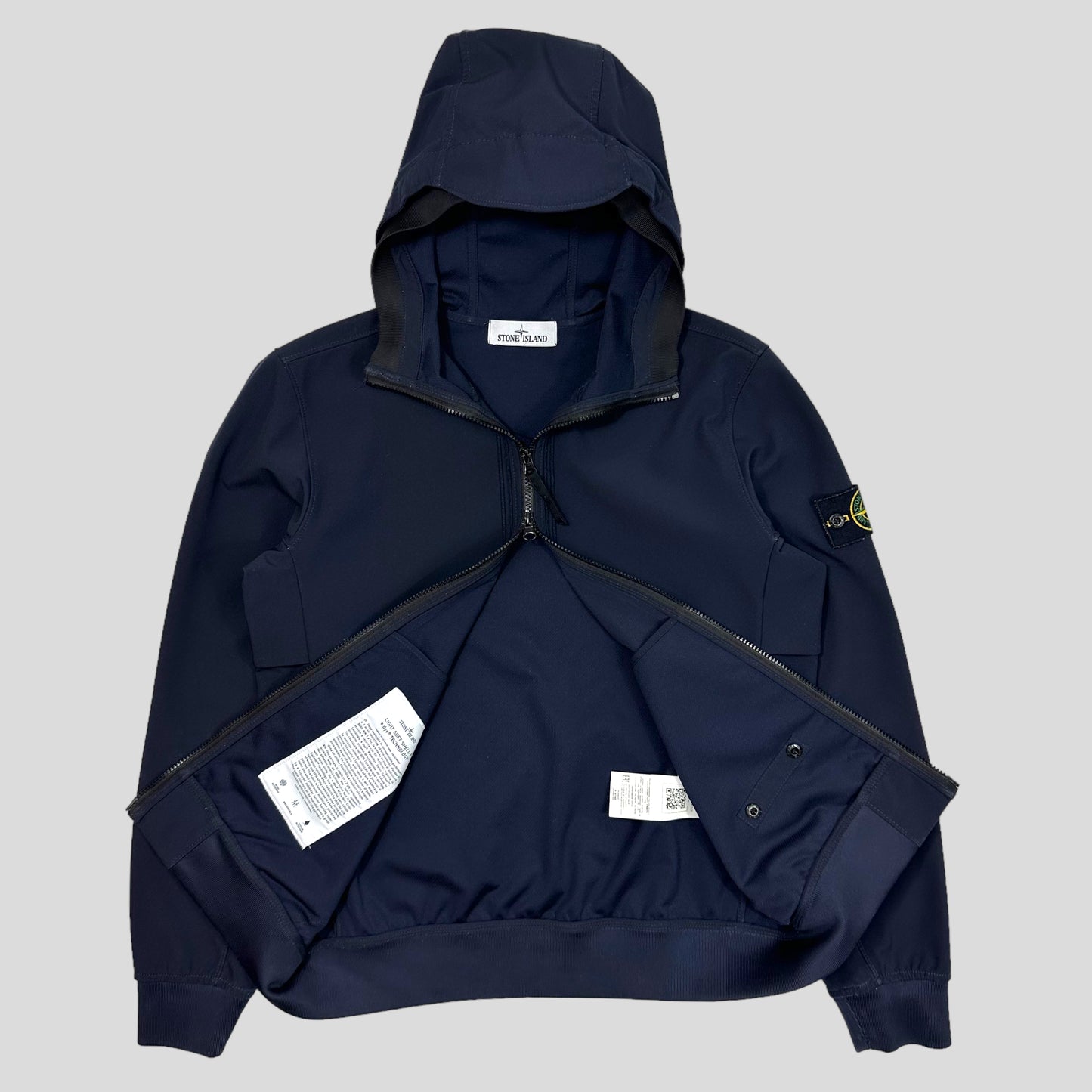 Stone Island SS22 Light Soft Shell-R Jacket - M