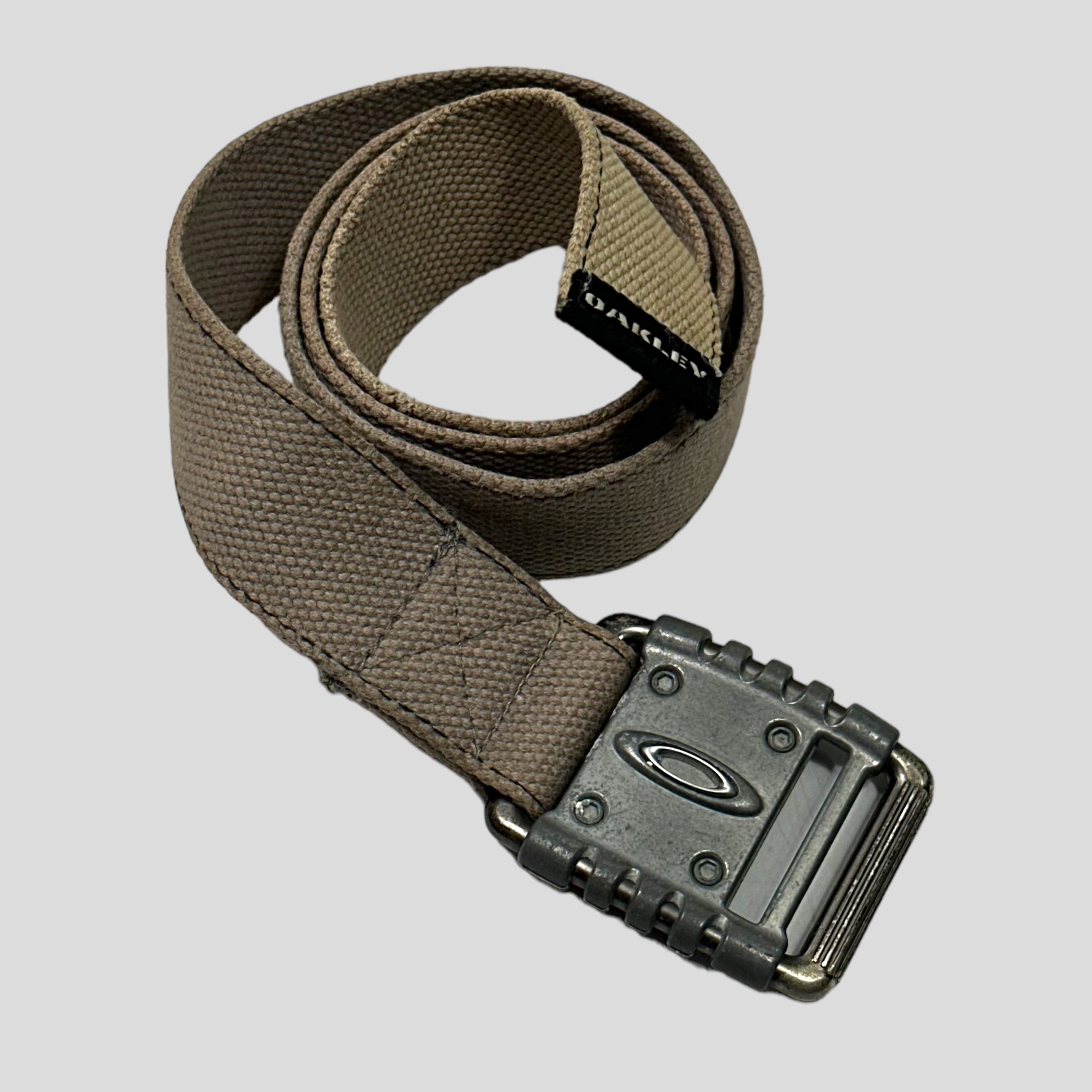 Oakley 00's Icon Metal Buckle Belt – Warmwaves