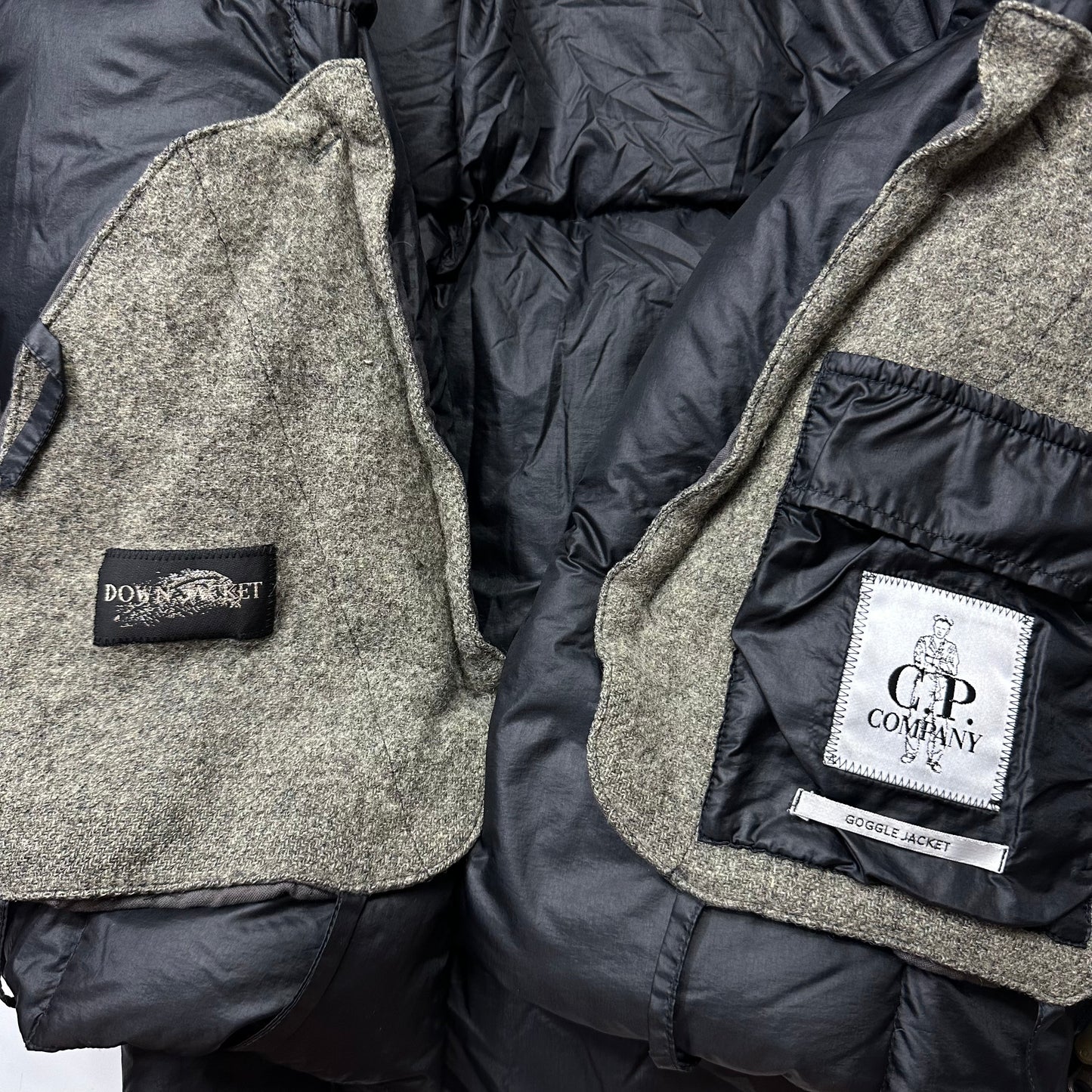 CP Company 00’s Nylon Goose Down Goggle Puffer Jacket - IT56 (L/XL)