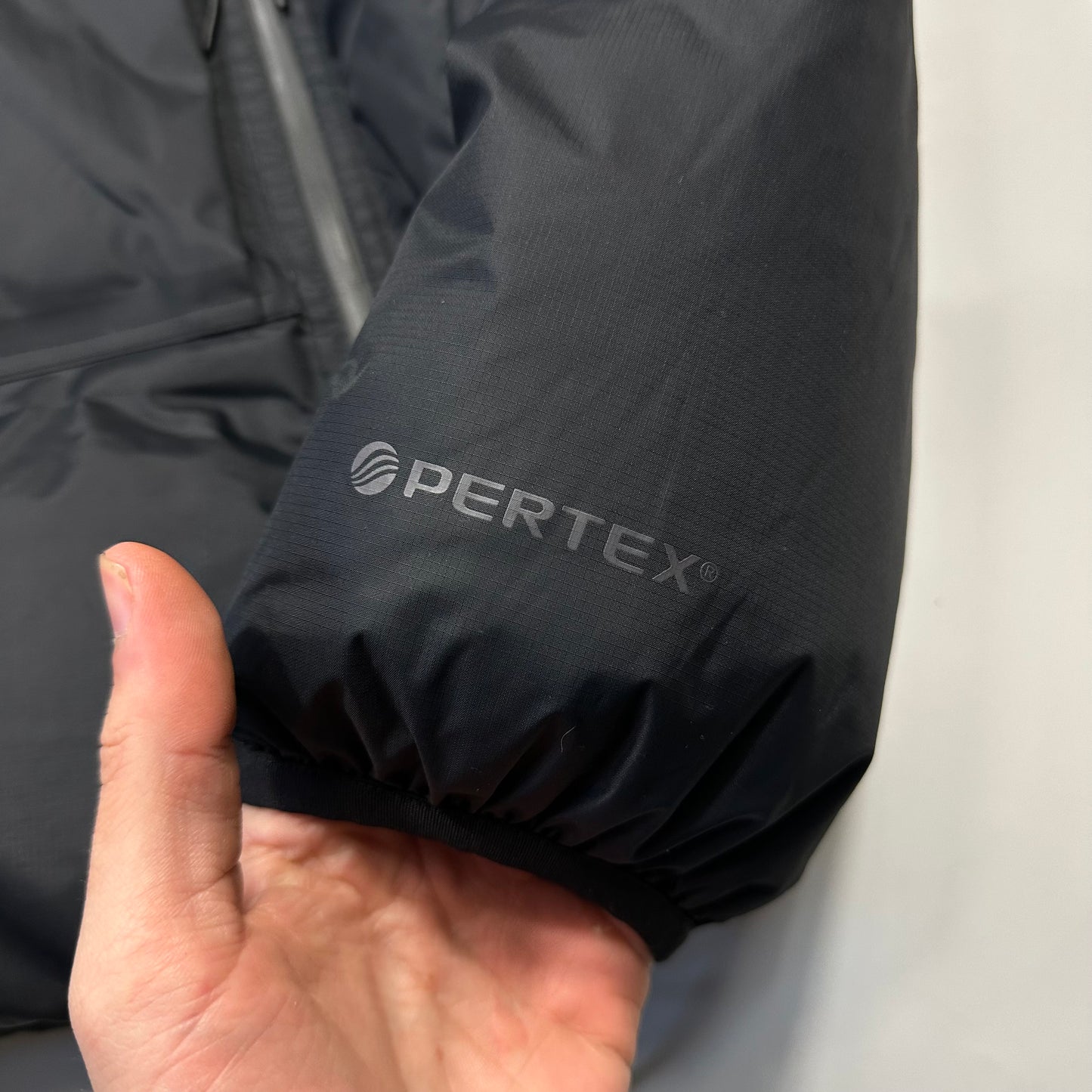 CP Company 2023 Baffled Metropolis Waterproof Pertex Puffer Jacket - IT48 (M)