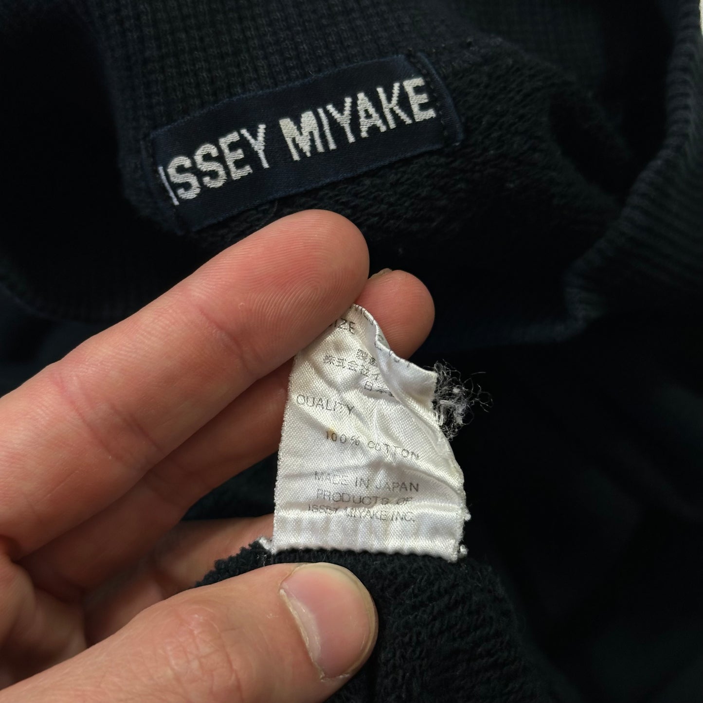 Issey Miyake 1993 Staff Spellout Logo Boxy Crewneck Jumper - M