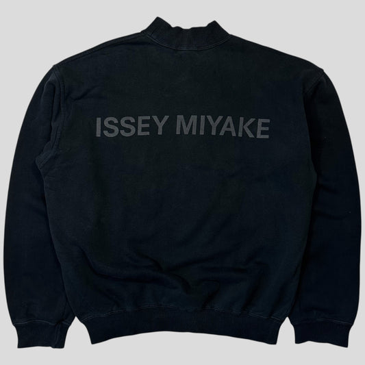 Issey Miyake 1993 Staff Spellout Logo Boxy Crewneck Jumper - M
