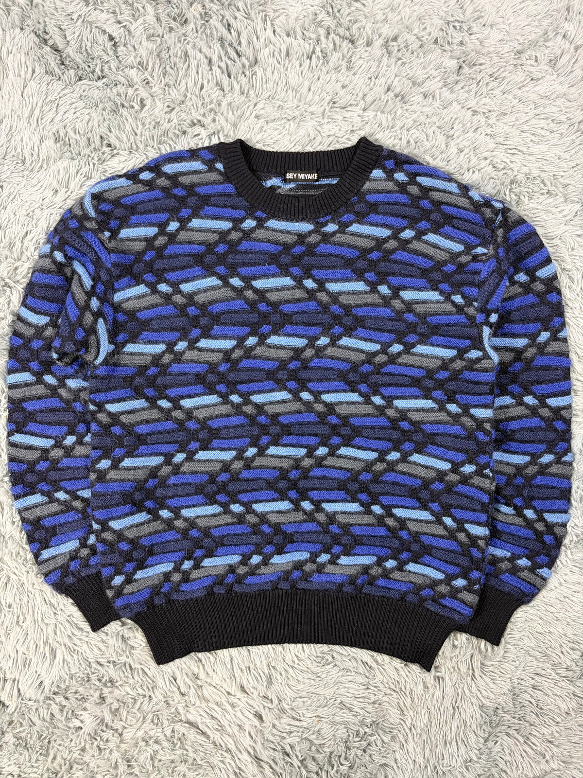 Issey Miyake 1992 3D Zigzag Heavyweight Knit Jumper - M/L