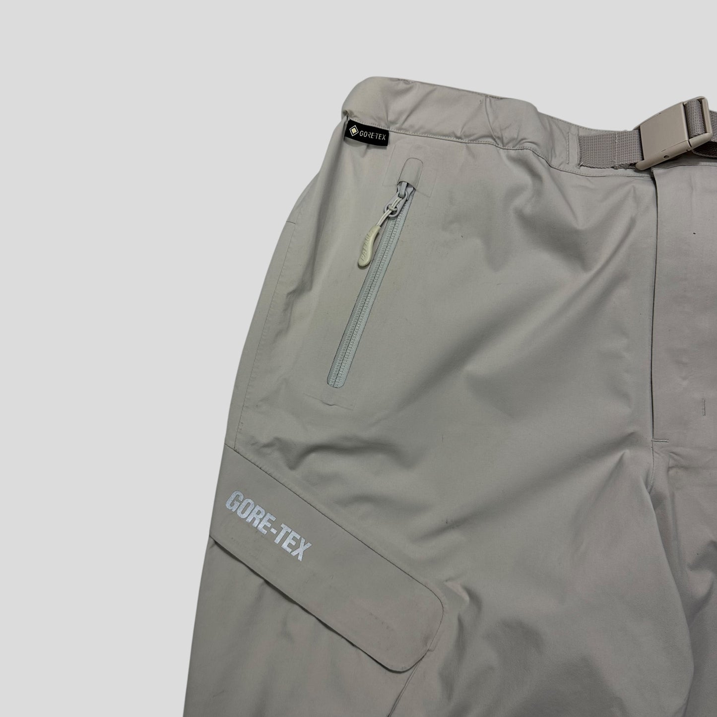 Palace 2023 Gore-Tex Taped Seam R-Tek Cargo Trousers - M