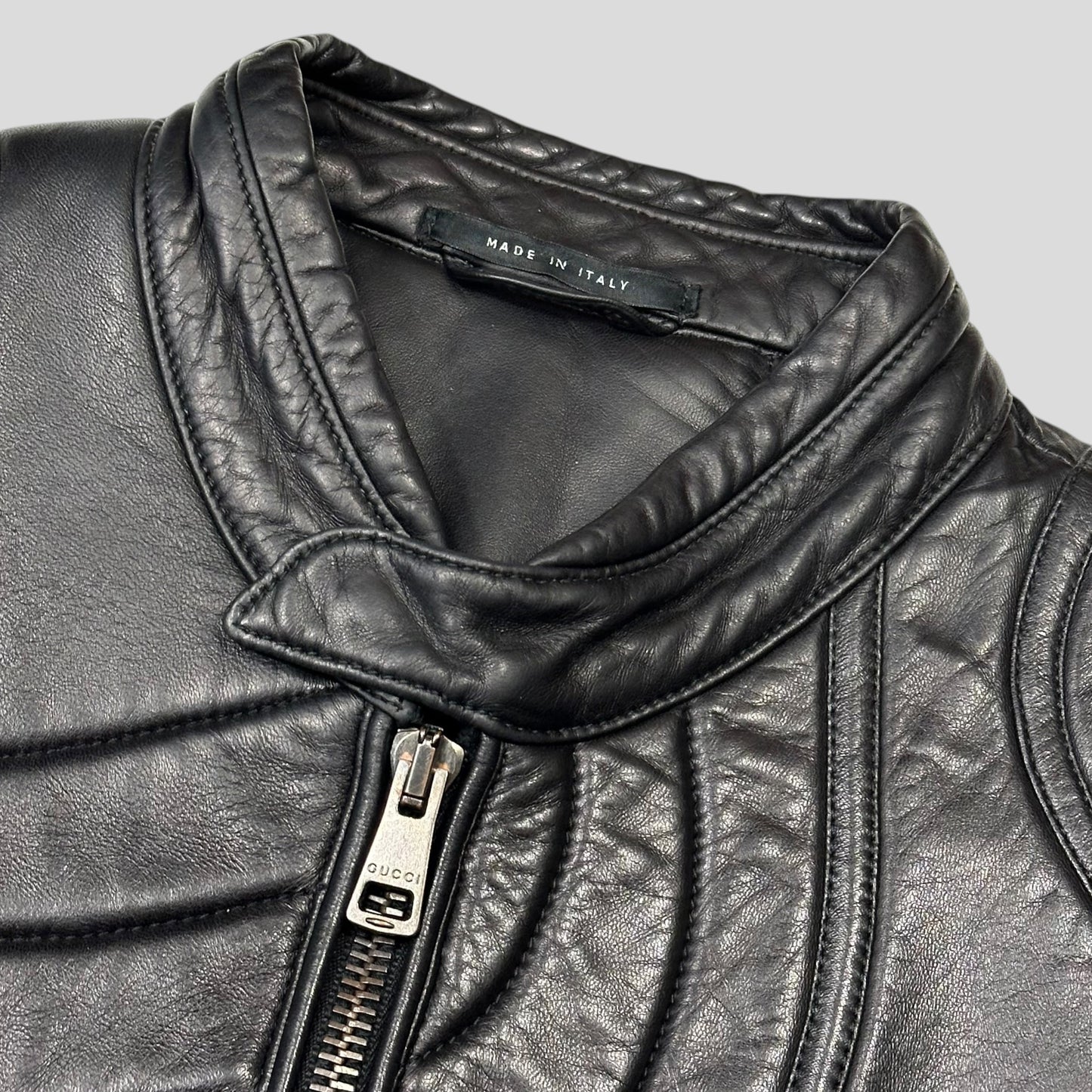 Gucci by Tom Ford AW00 Runway Spiral Leather Padded Moto Jacket - IT50