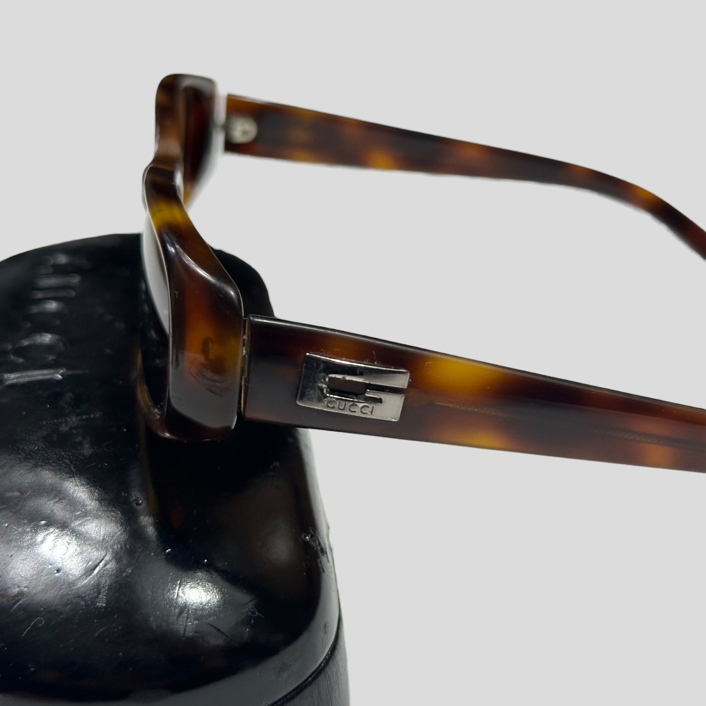 Gucci by Tom Ford 90’s Tortoiseshell Orange Lens Sunglasses