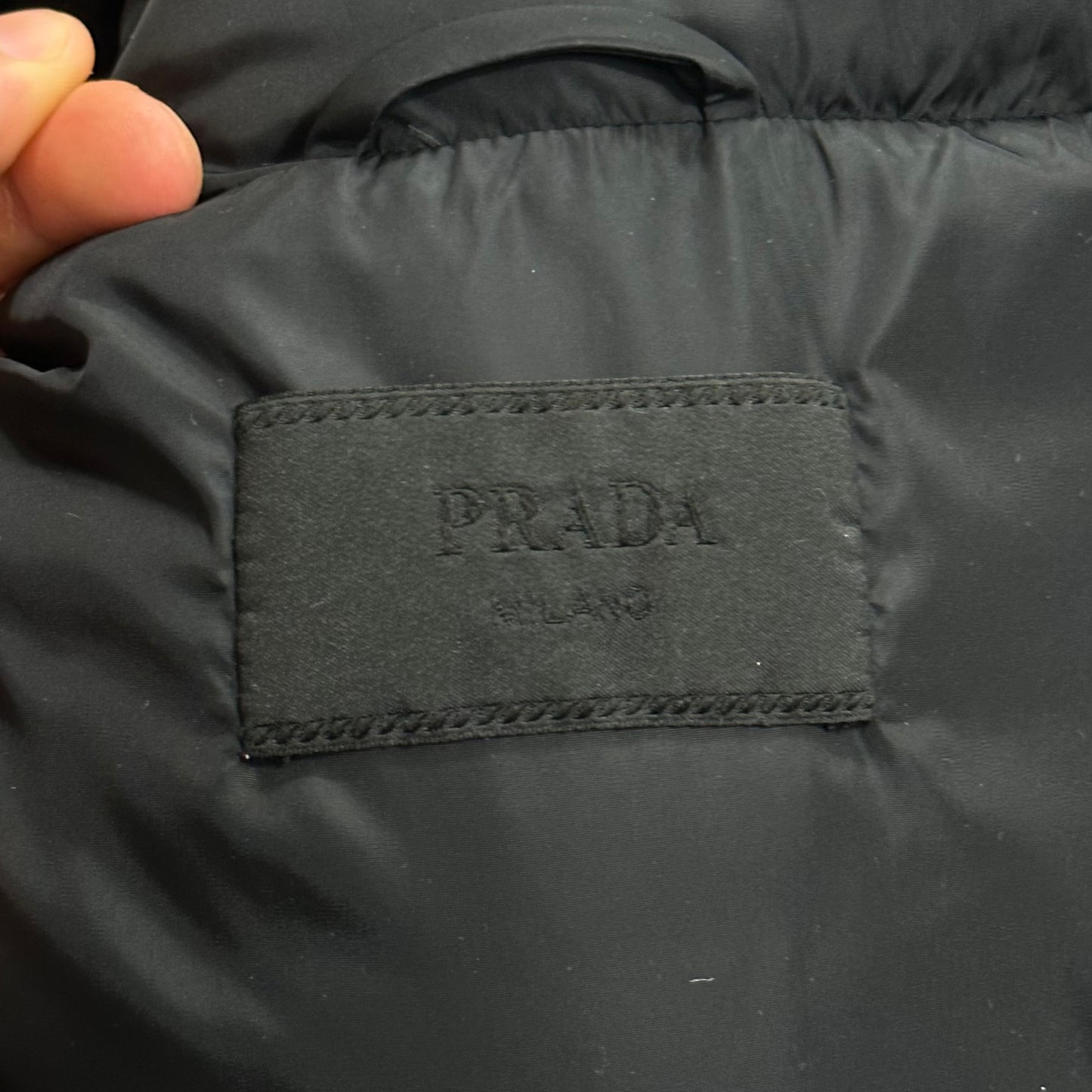 Prada Milano 2017 Black Nylon Goose Down Puffer Jacket - IT52