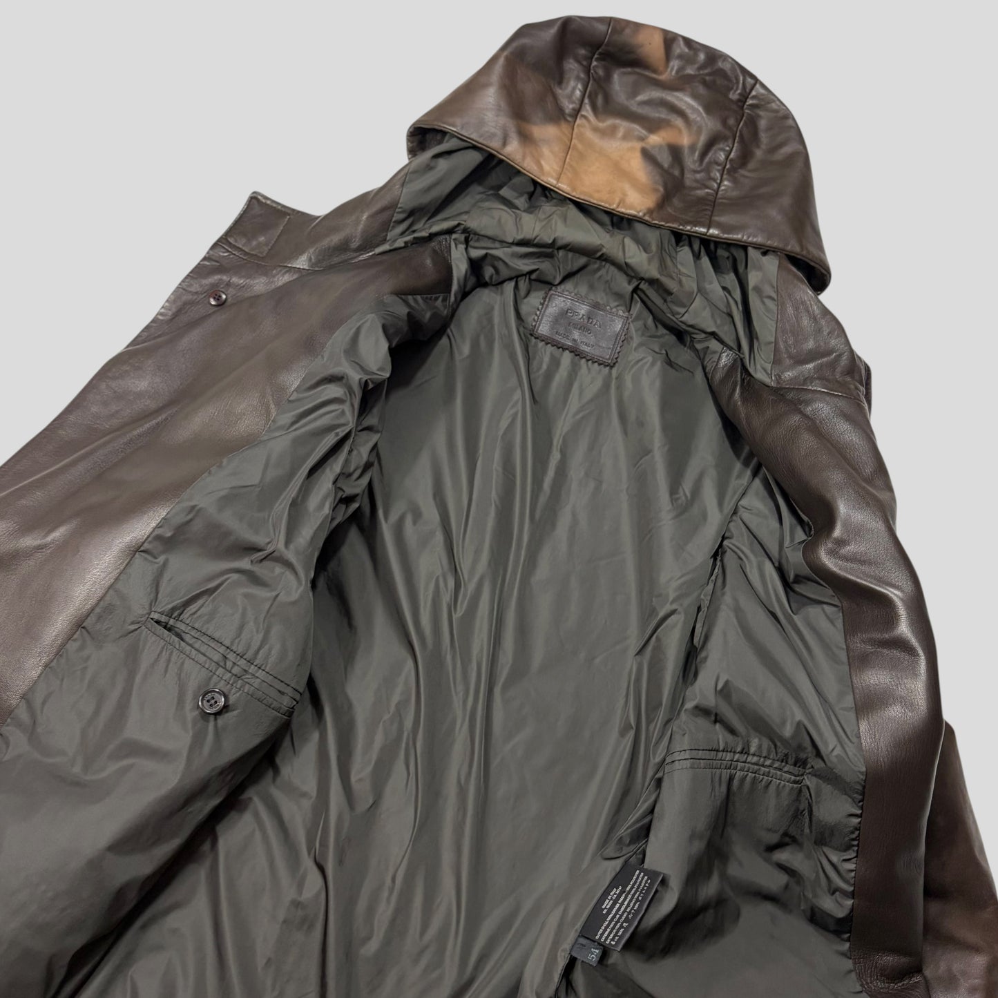Prada Milano 1999 Runway Strap Detail Sunfade Trench Coat - IT54