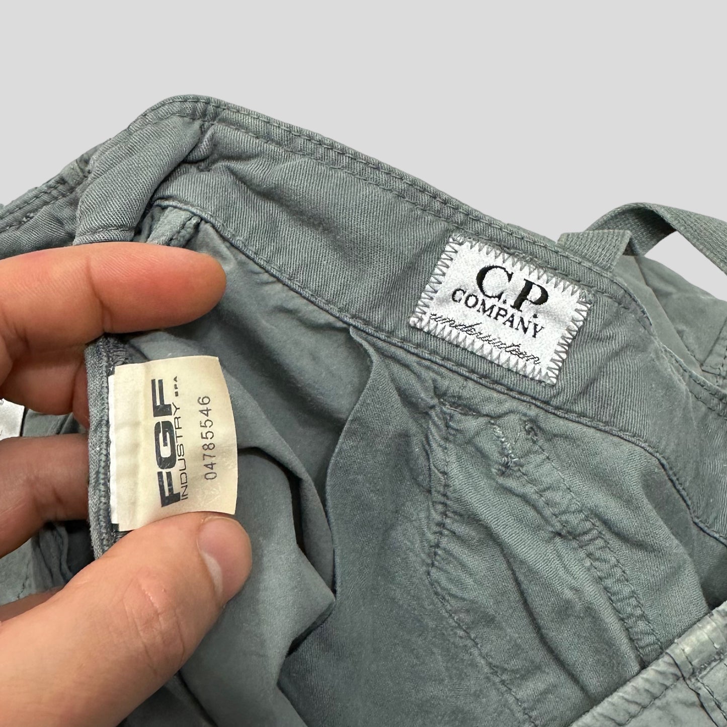 CP Company 00’s Badge Cargo Shorts - 28-31