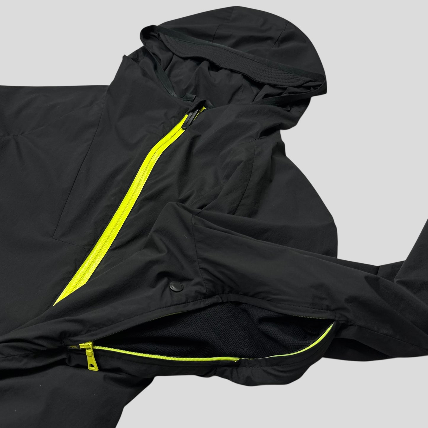 Gucci Viaggio 2014 Backpack Strap Nylon Windbreaker - S/M