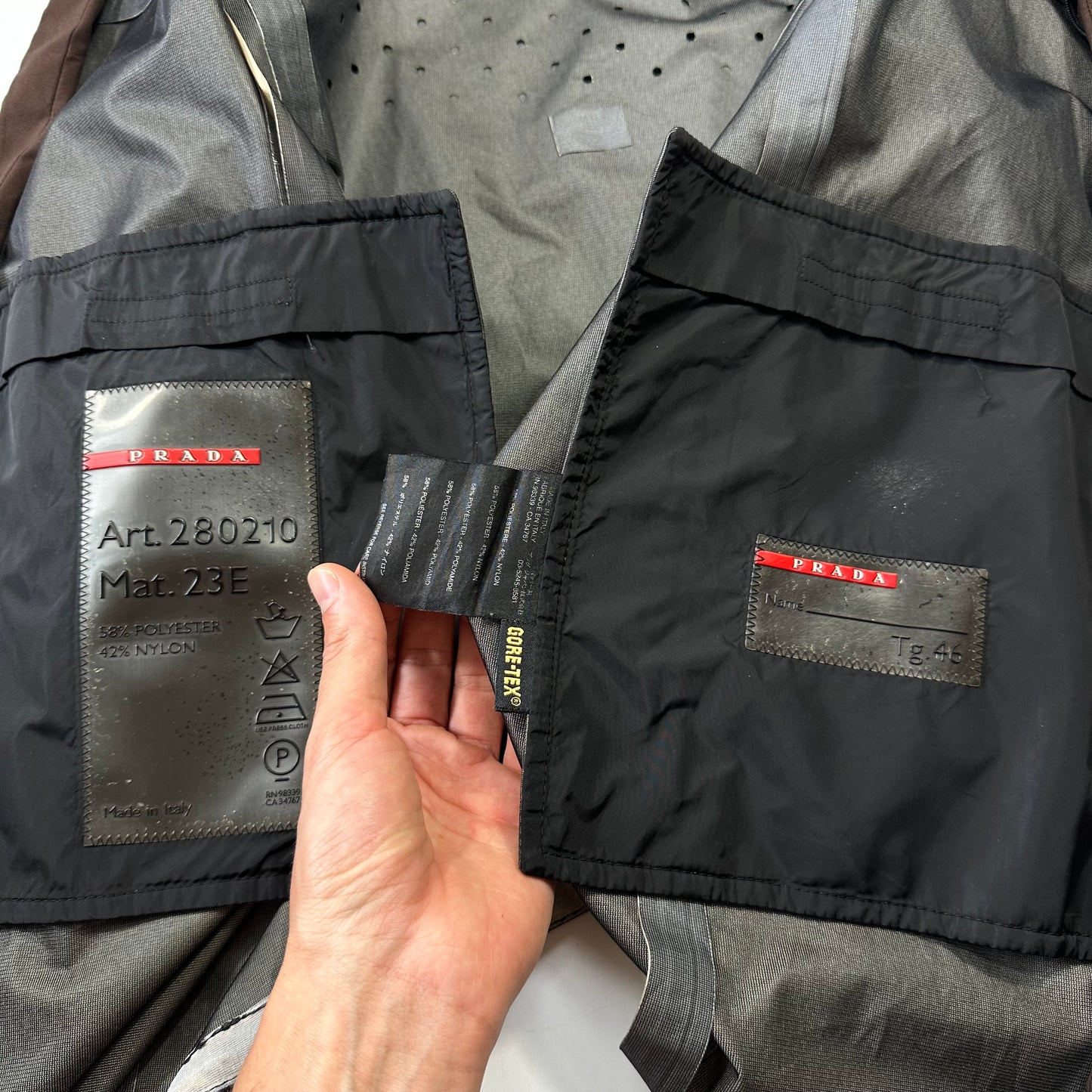 Prada Sport 2002 3 in 1 Brown Ventilated Goretex Technical Jacket - IT46