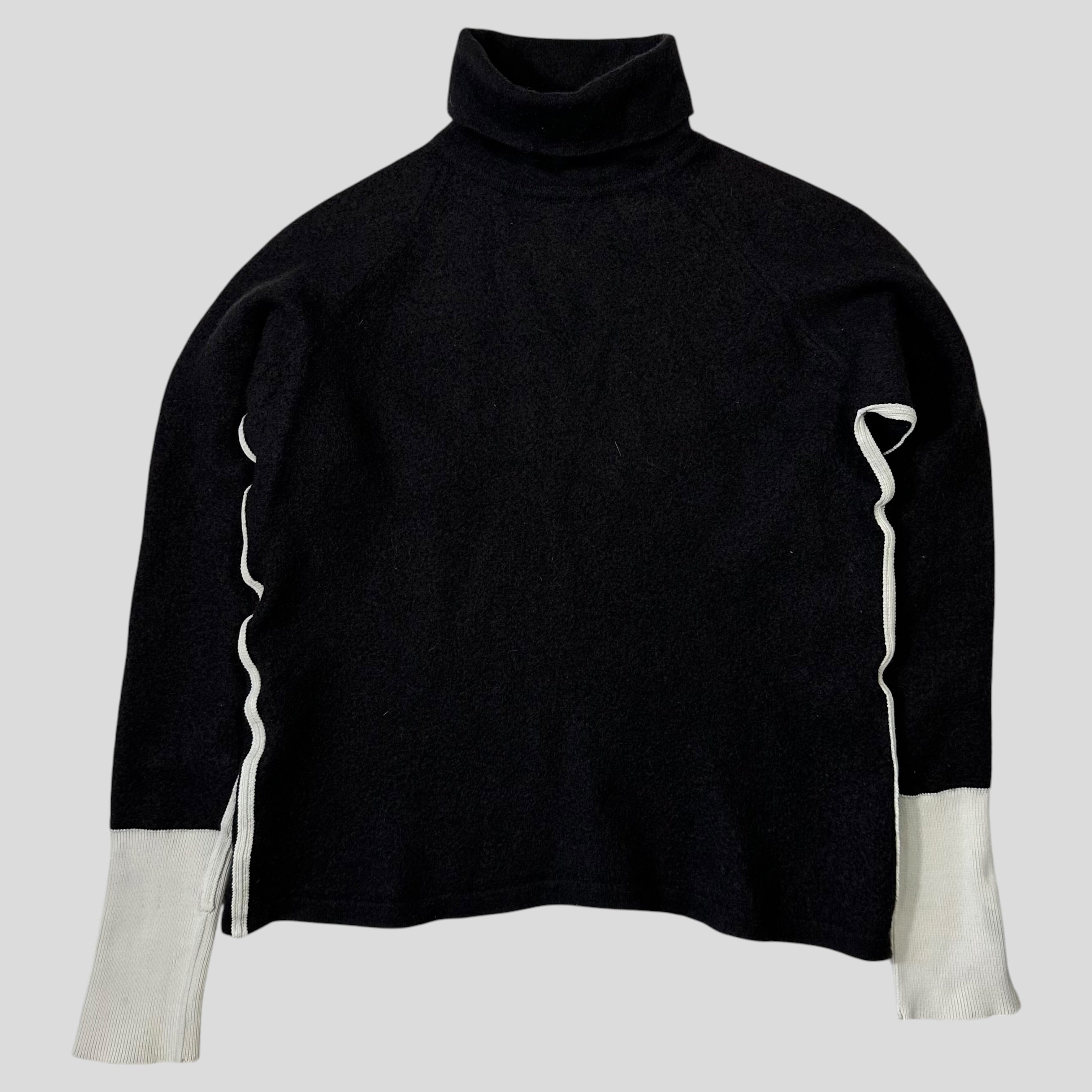 Prada Sport AW00 Virgin Wool Appliqué Seam Rollneck Knit - S