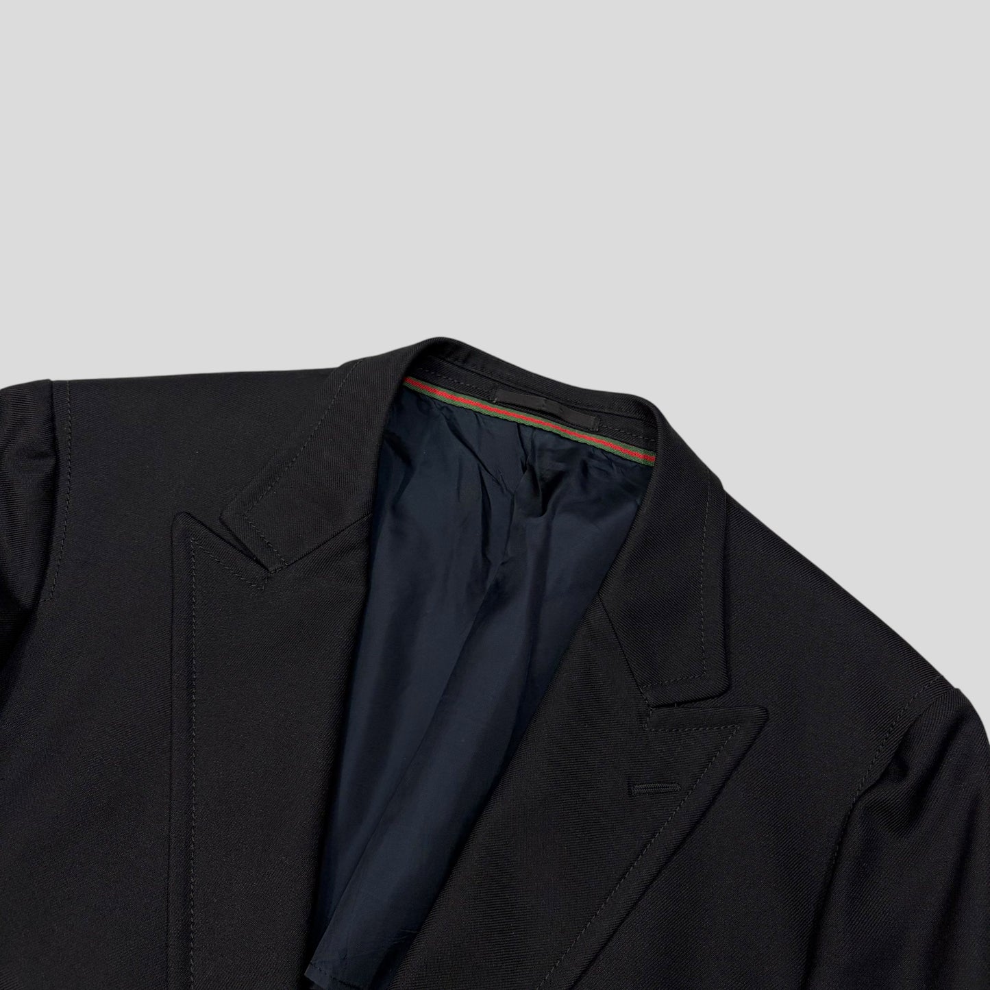 Gucci by Tom Ford 00’s Crest Button Wool Dinner Jacket - IT54