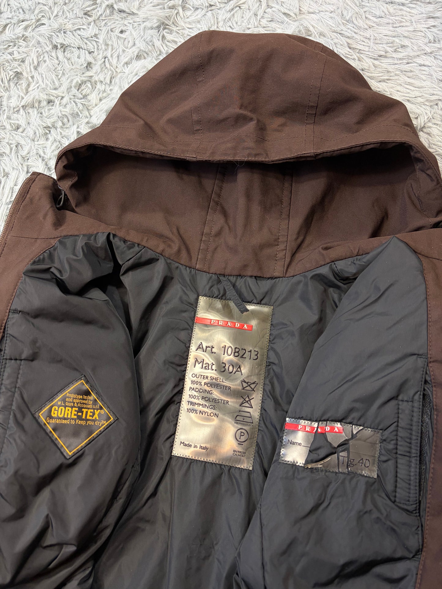 Prada Sport AW00 Goretex Gloved Brown Multipocket Jacket - IT40