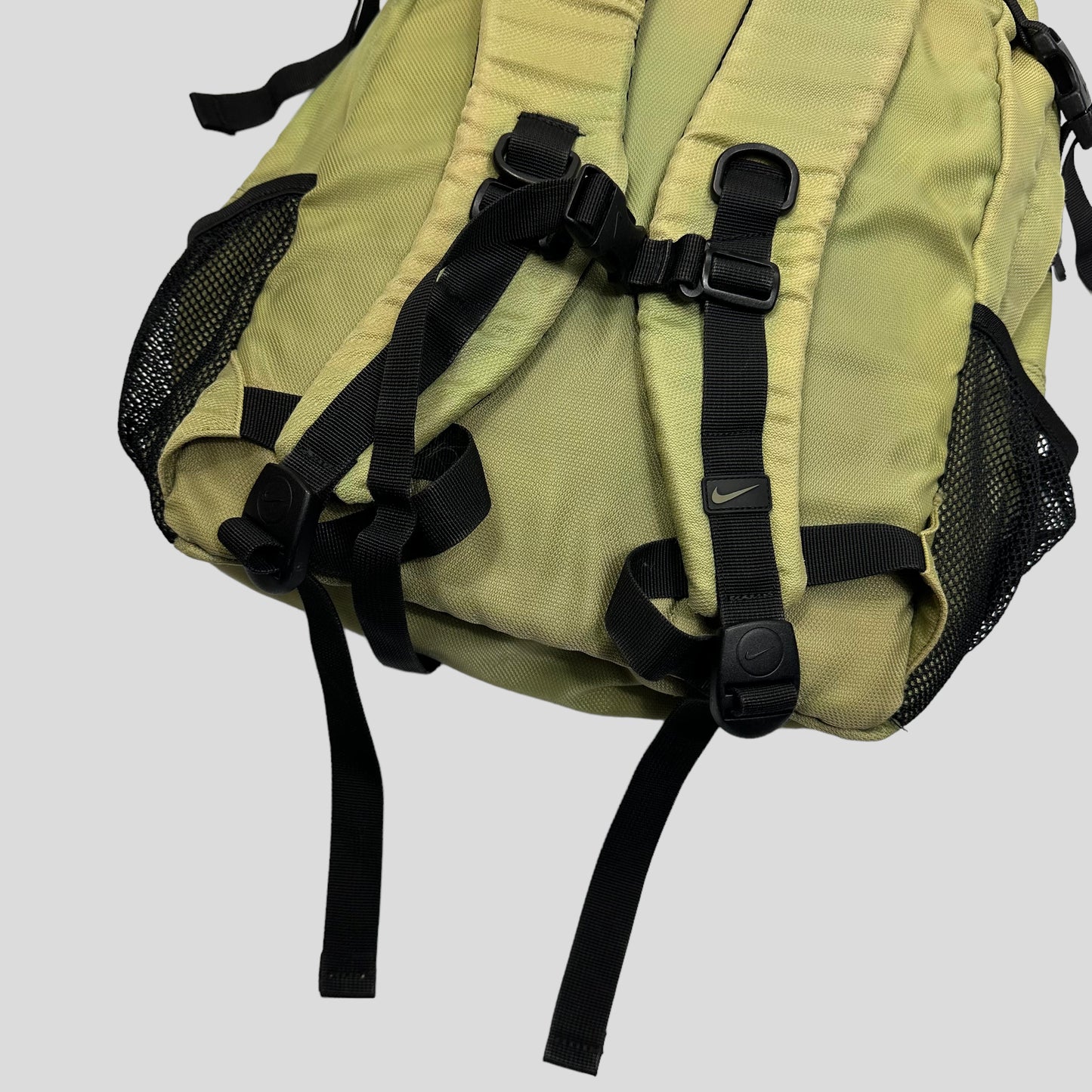 Nike 90’s Technical Swoosh Backpack