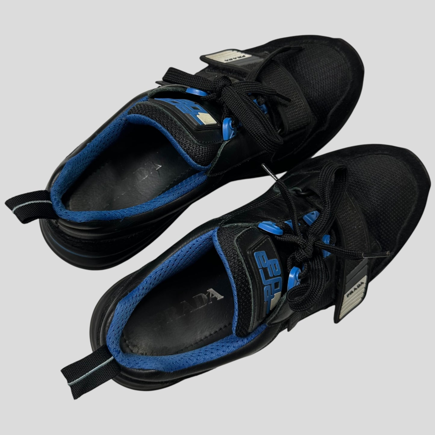 Prada 2018 Mechano Nero Voyage Rubber + Leather Logo Trainers - UK8.5/9