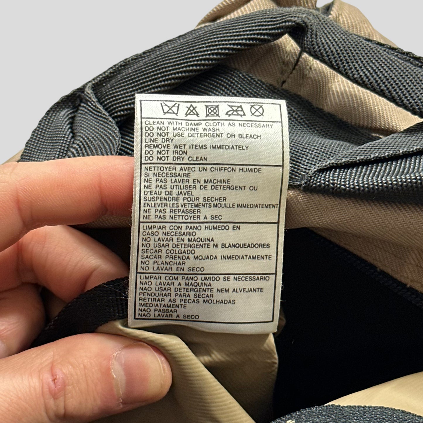 Nike SS99 Multipocket Drybag Sling