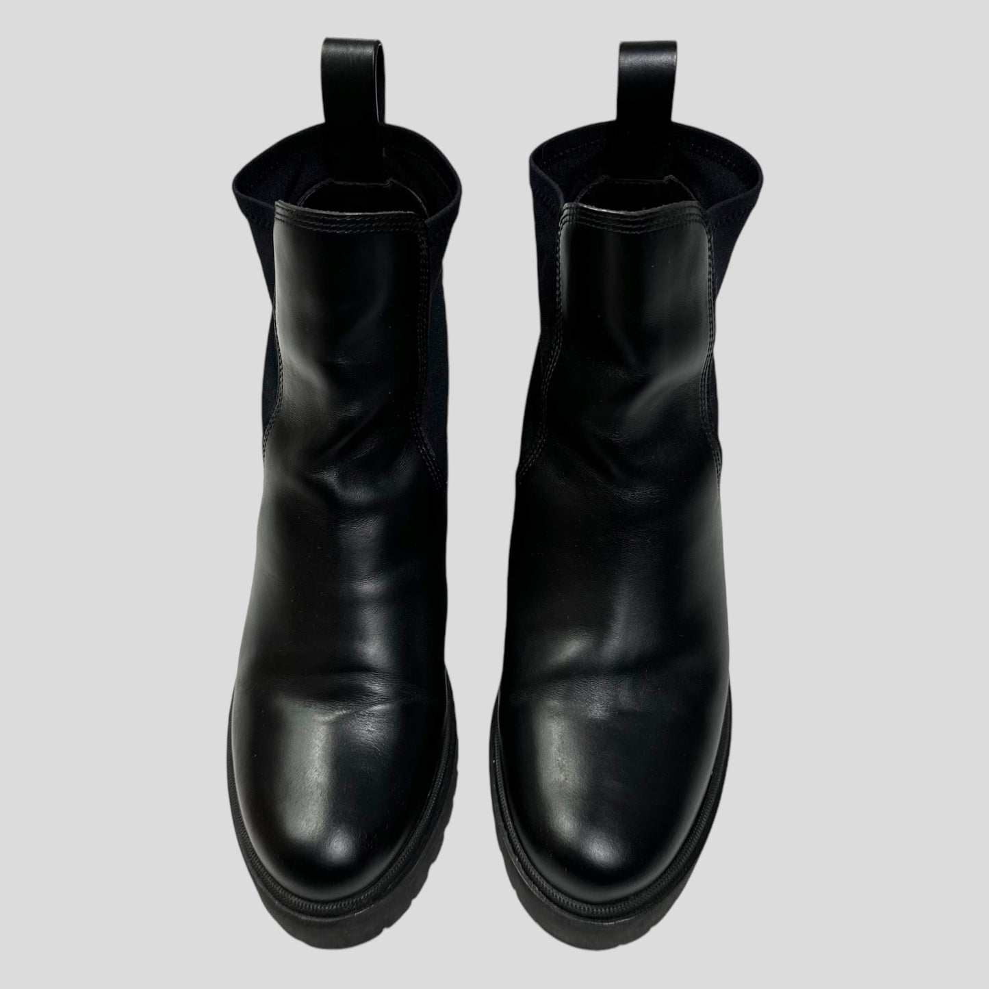 Moncler Vera Leather Chelsea Ankle Boot - UK8