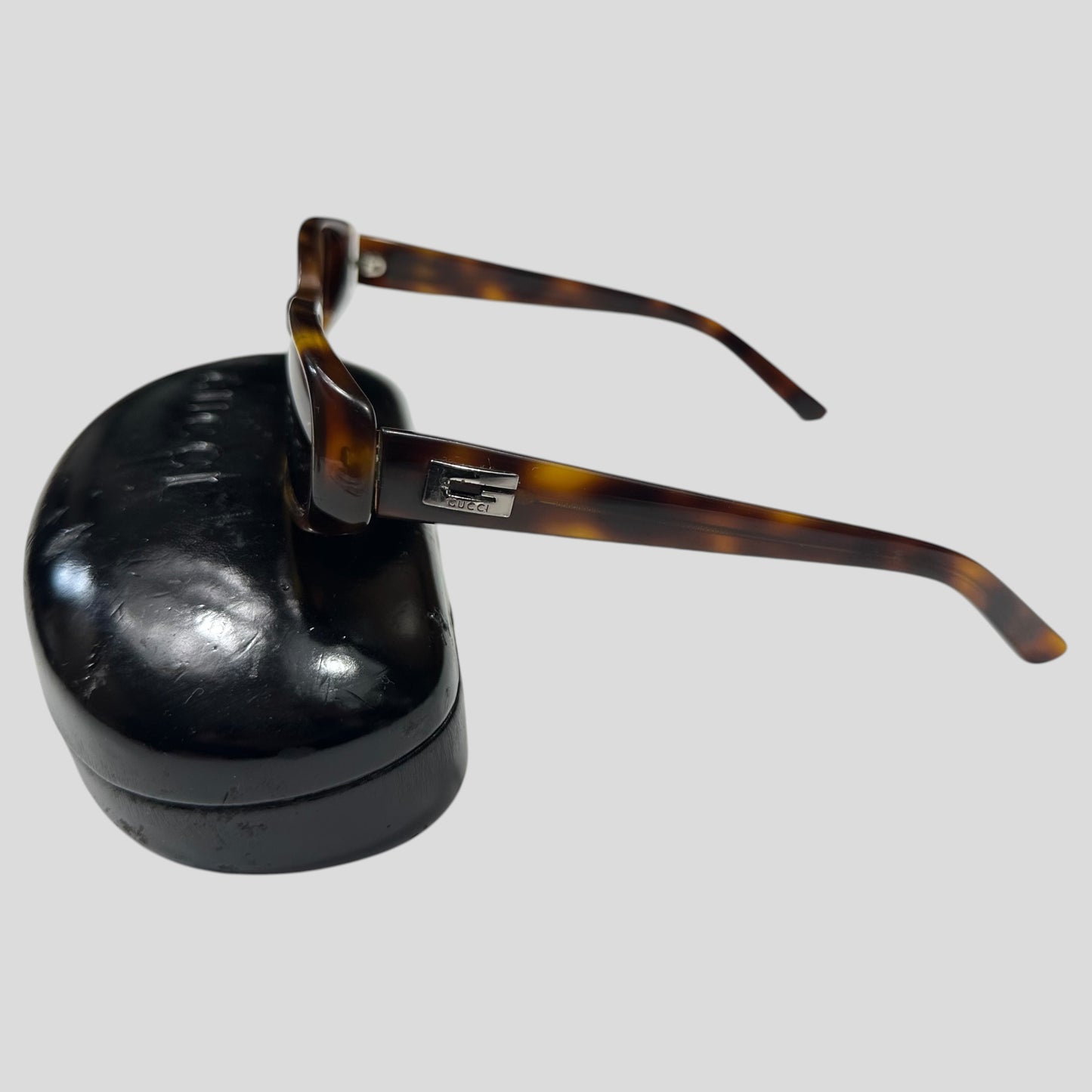 Gucci by Tom Ford 90’s Tortoiseshell G Logo Sunglasses