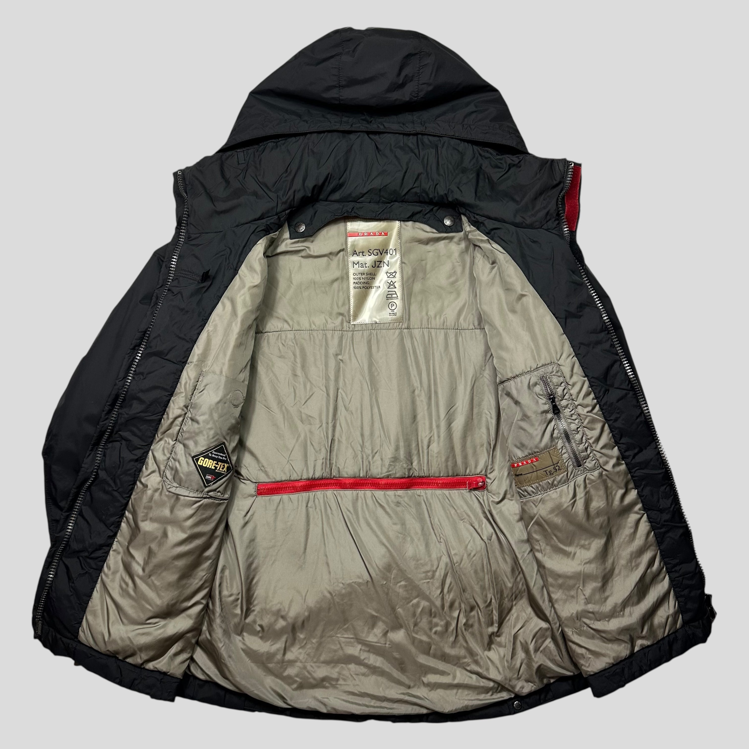 新品未使用プラダPRADA トレンチコートモッズコートプラダプレートネイビー42 新品未使用プラダPRADA トレンチコートモッズコートプラダ