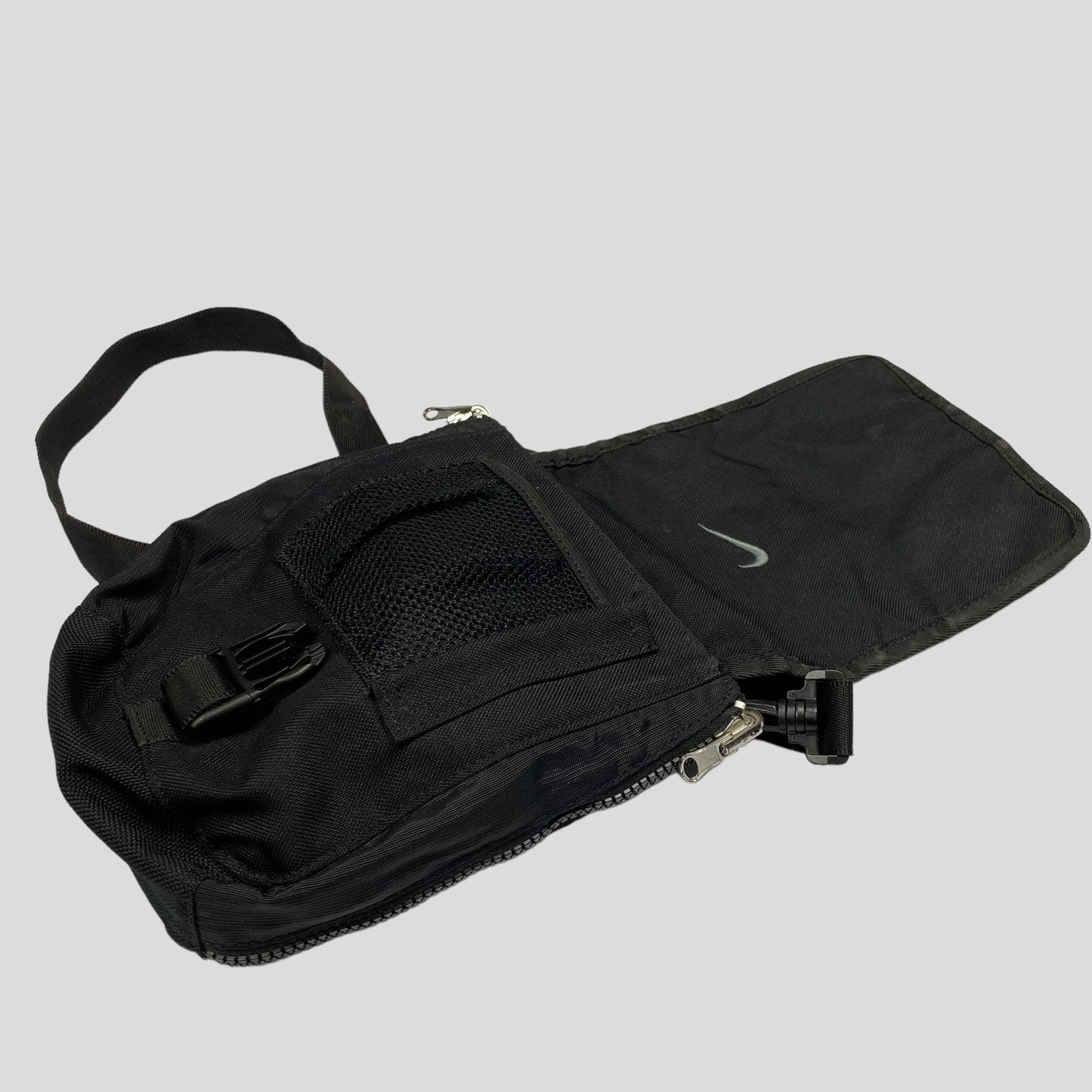 Nike 2003 2 in 1 Reversible Crossbody Bag