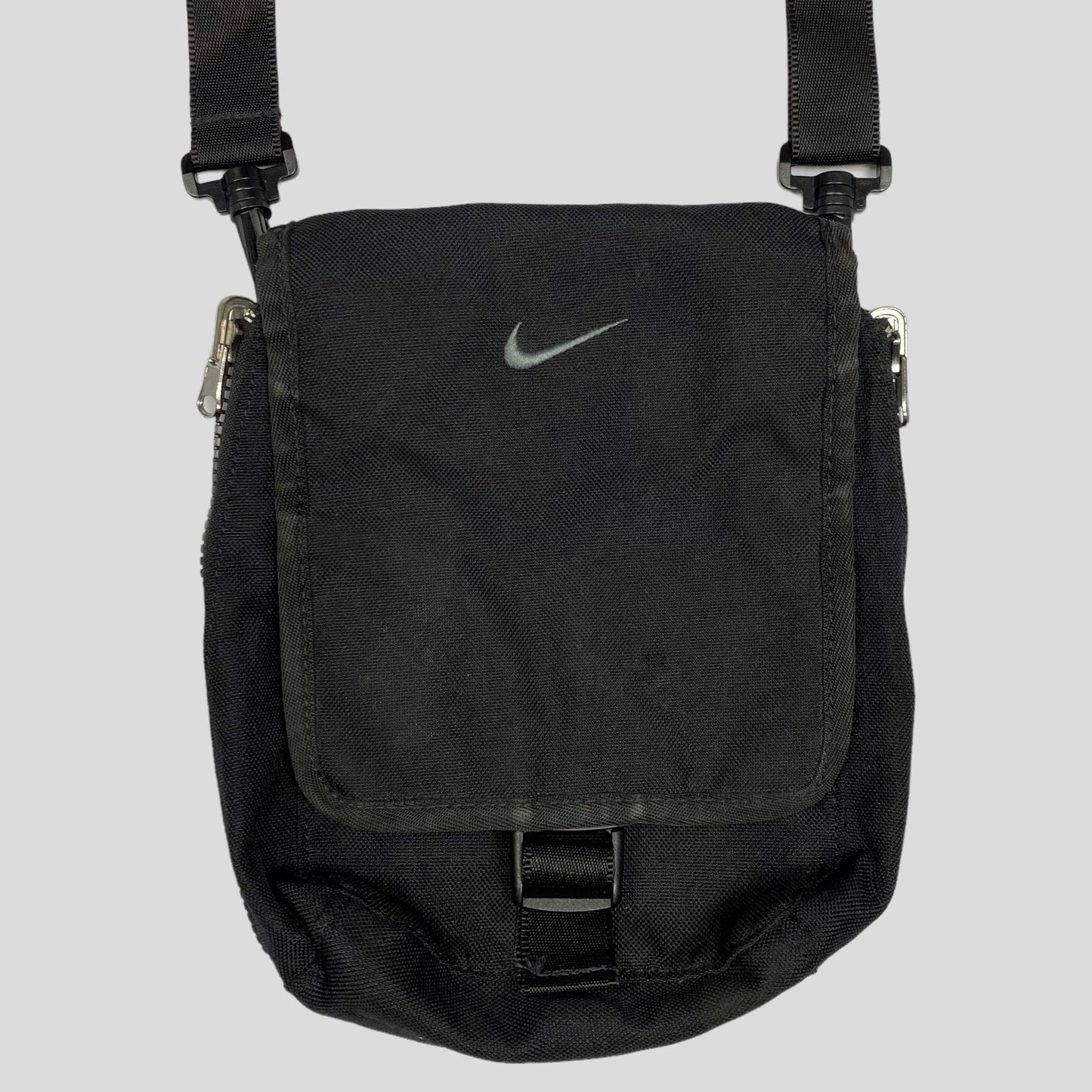 Nike 2003 2 in 1 Reversible Crossbody Bag