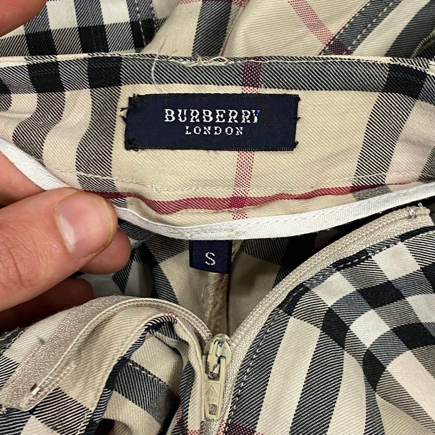 Burberry 00’s Nova Check 3/4 Capri Trousers - 10-12